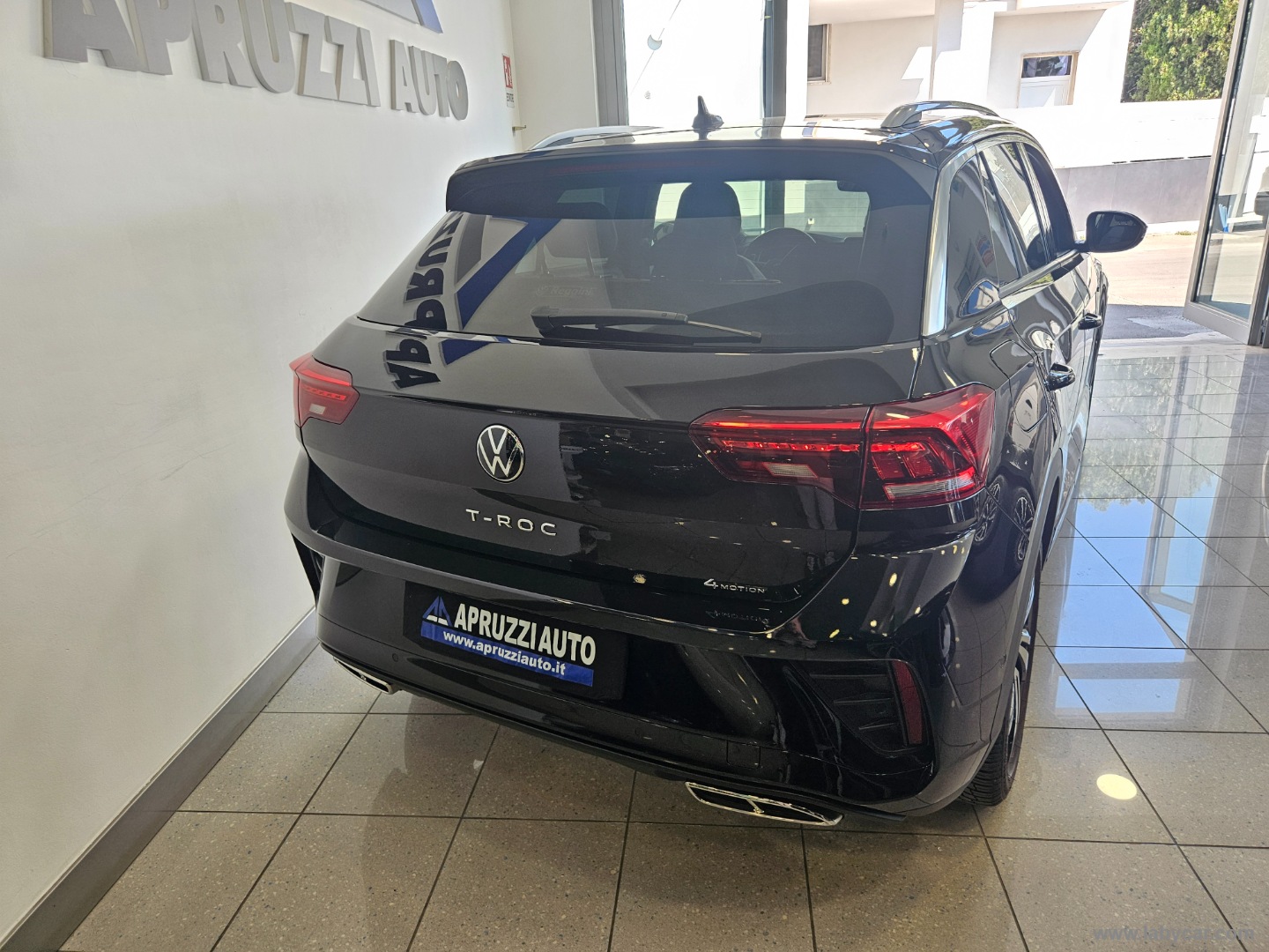 T-Roc 2.0 TDI SCR 150CV DSG 4MOT. R-Line - immagine 17