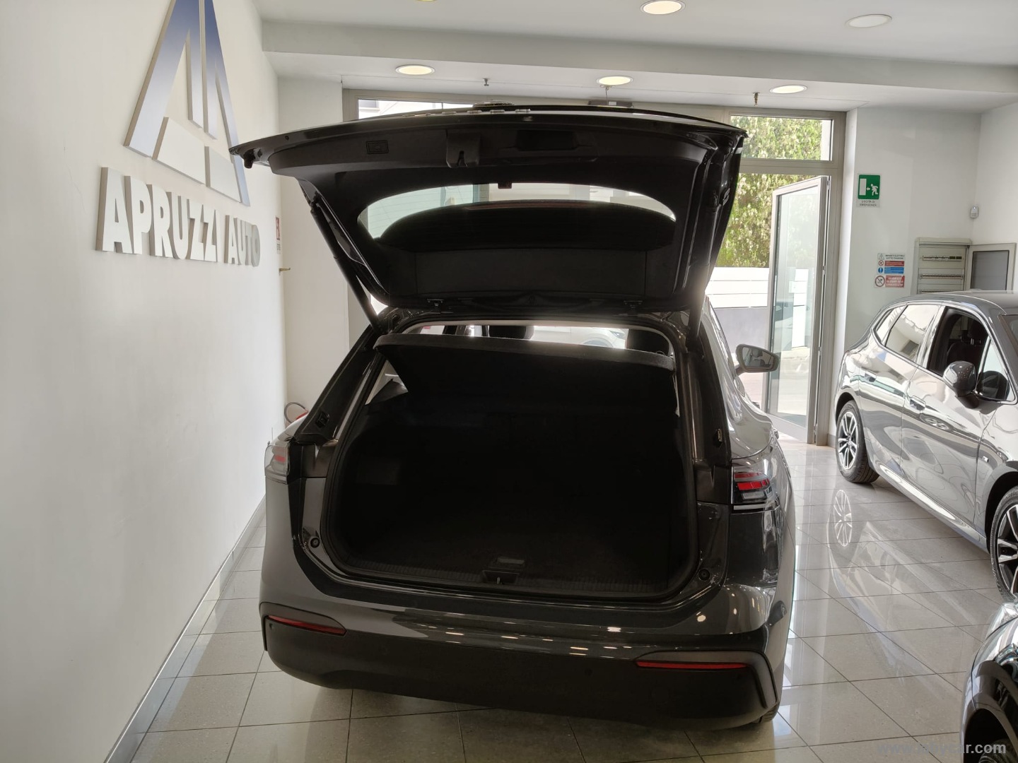Tiguan 2.0 TDI 150 CV DSG Edition Plus - immagine 17