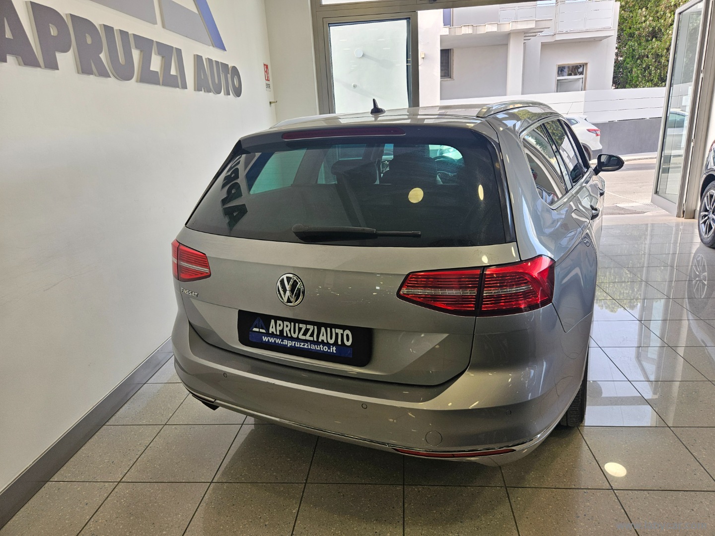 Passat Var. 2.0 TDI 190 4MOT DSG Exec. - immagine 17