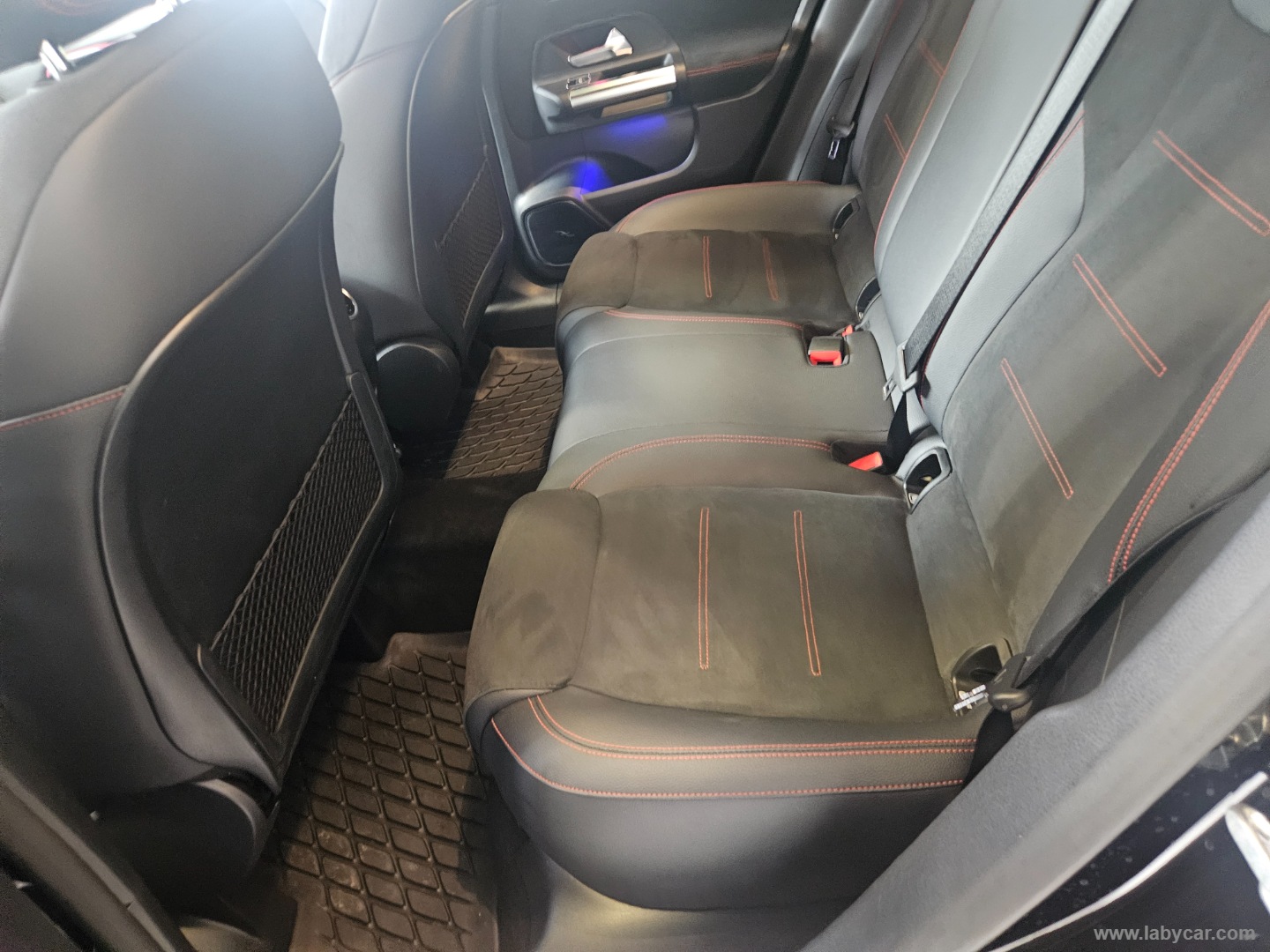 GLA 200 d Automatic Premium - immagine 17