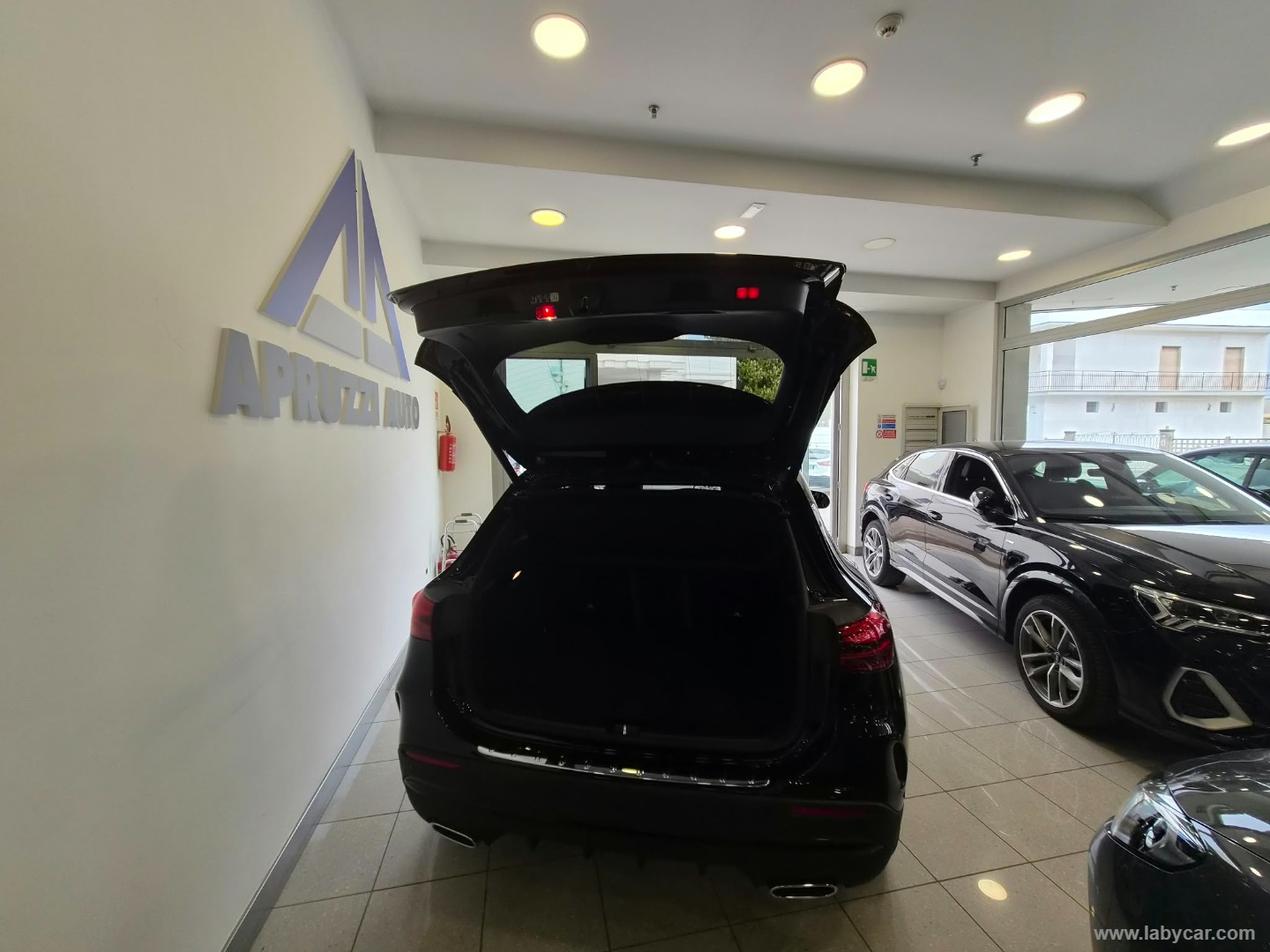 GLA 200 d Automatic AMG Line Adv.Plus - immagine 17