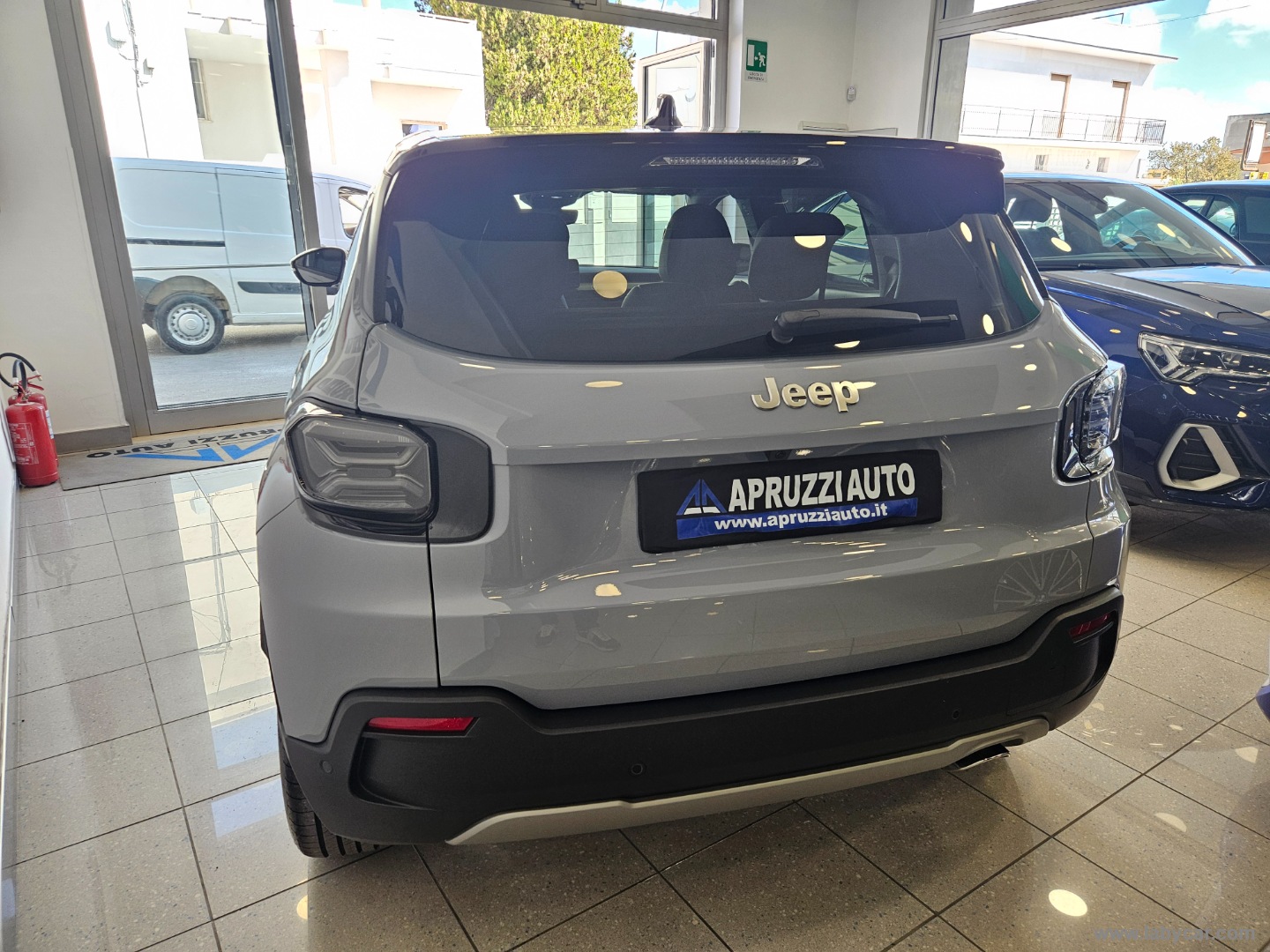 Avenger 1.2 Turbo MHEV Summit - immagine 17