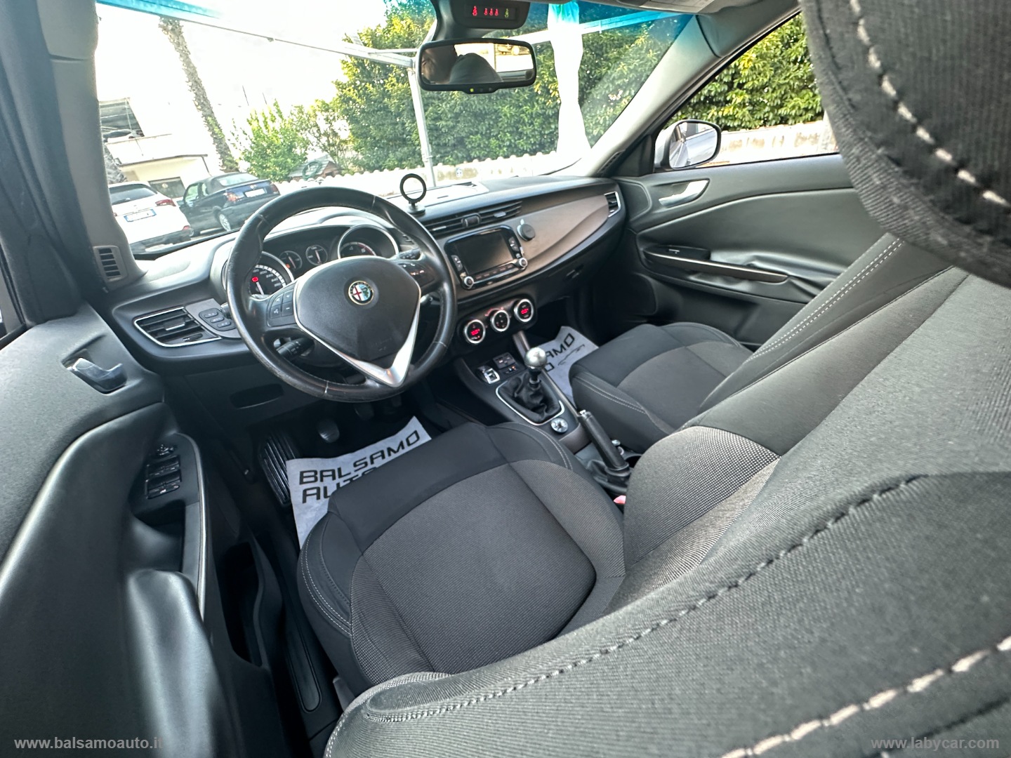 Giulietta 1.6 JTDm-2 105 CV Distinctive - immagine 17