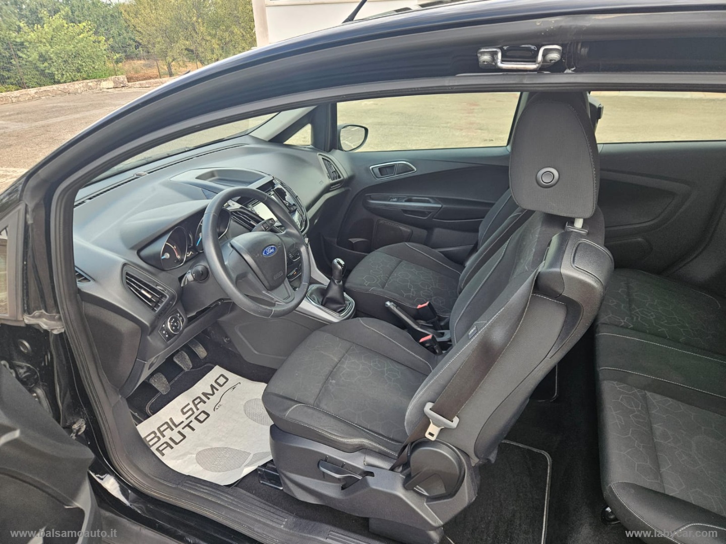 B-Max 1.5 TDCi 95 CV TITANIUM - immagine 17