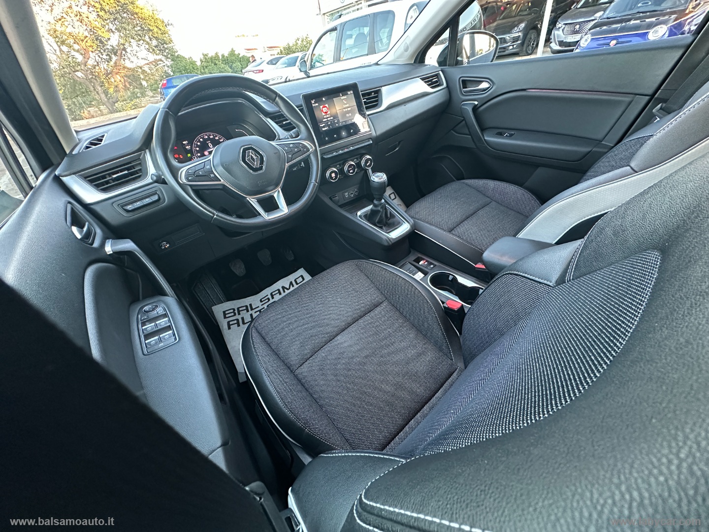 Captur TCe 100 CV GPL Intens N1 - immagine 17