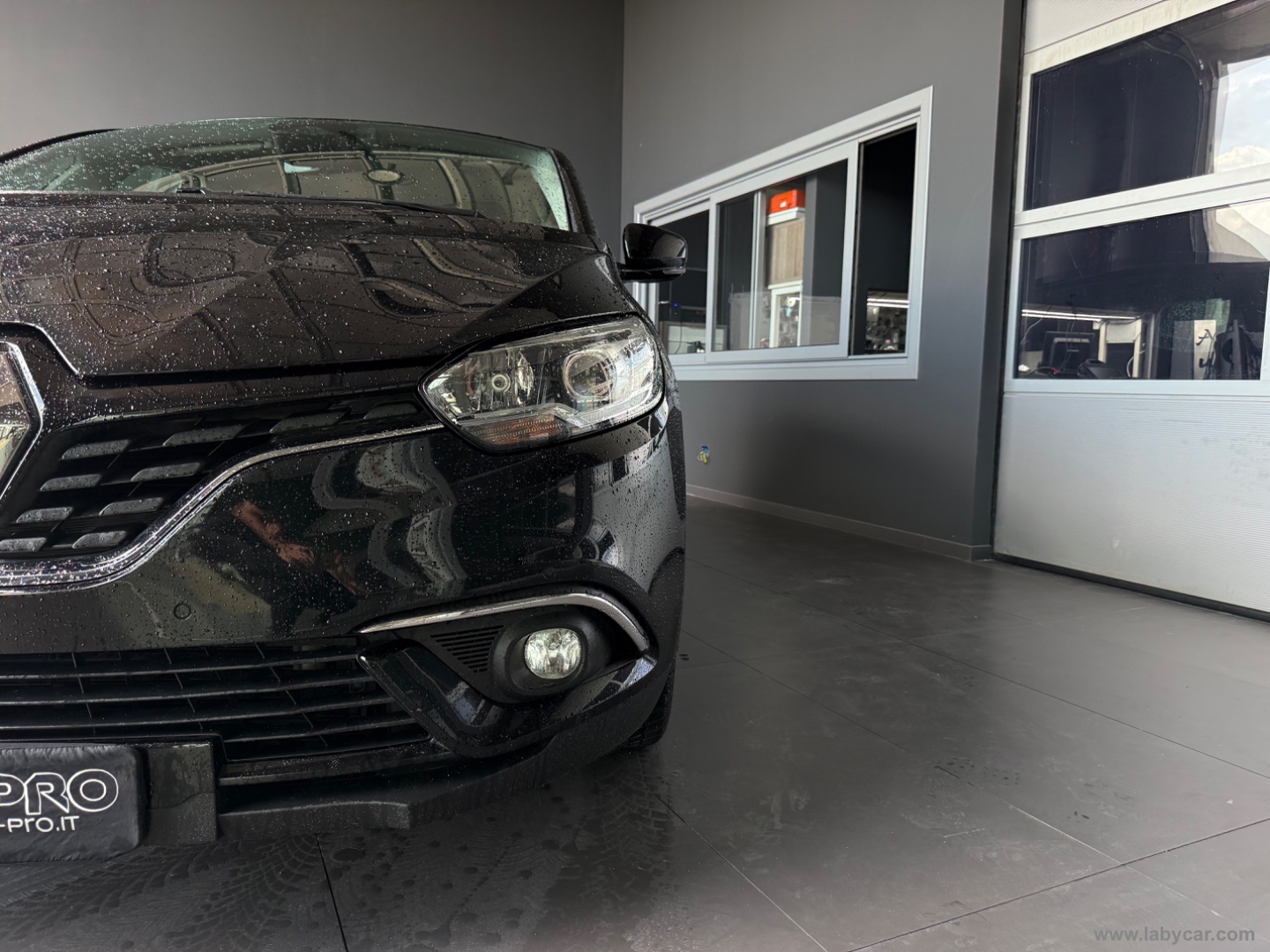 Scénic Blue dCi 120 CV Business - immagine 17