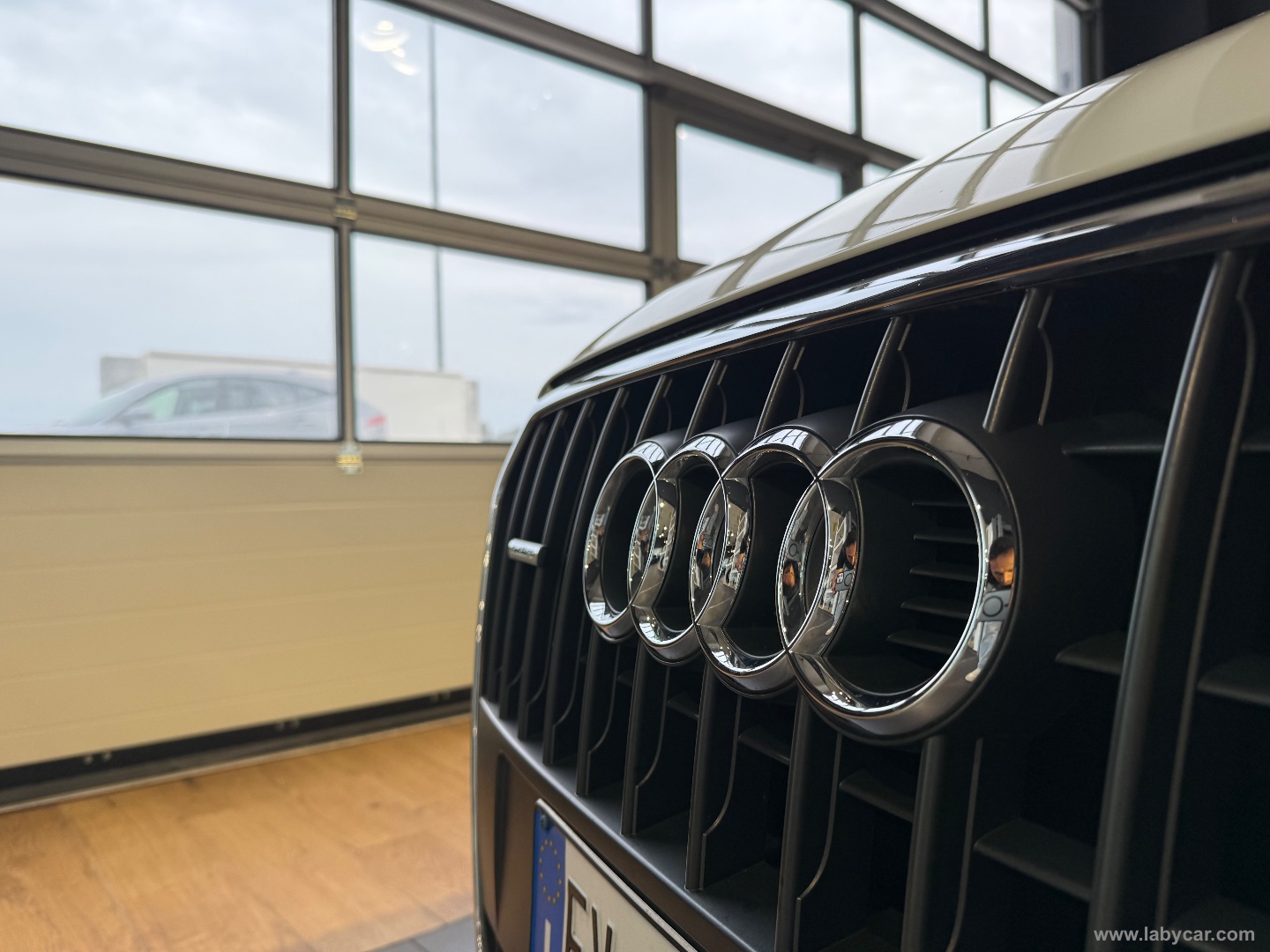 Q3 2.0 TDI quattro TETTO APRIBILE - immagine 17