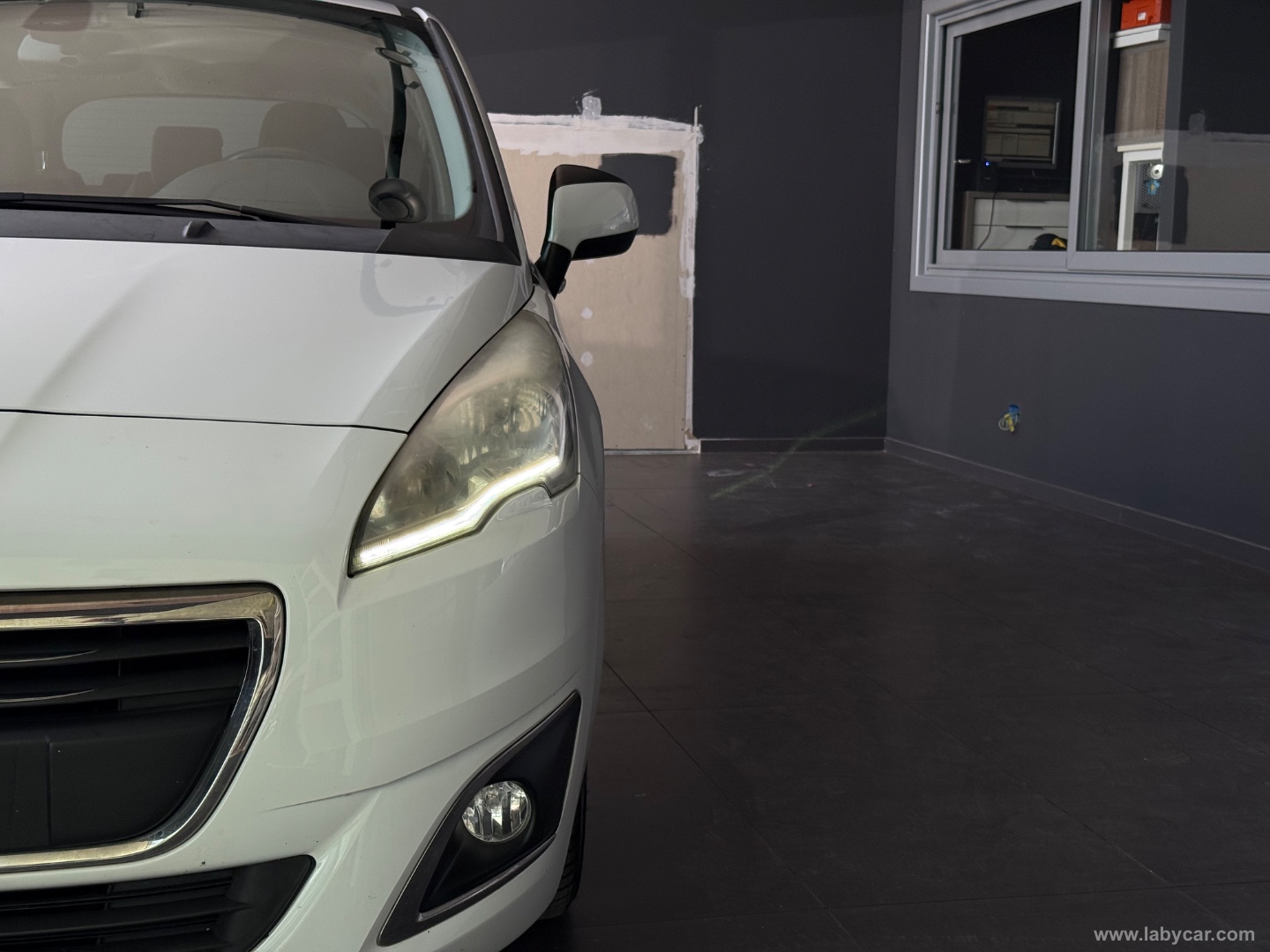 5008 1.6 HDi 115 CV Active - immagine 17