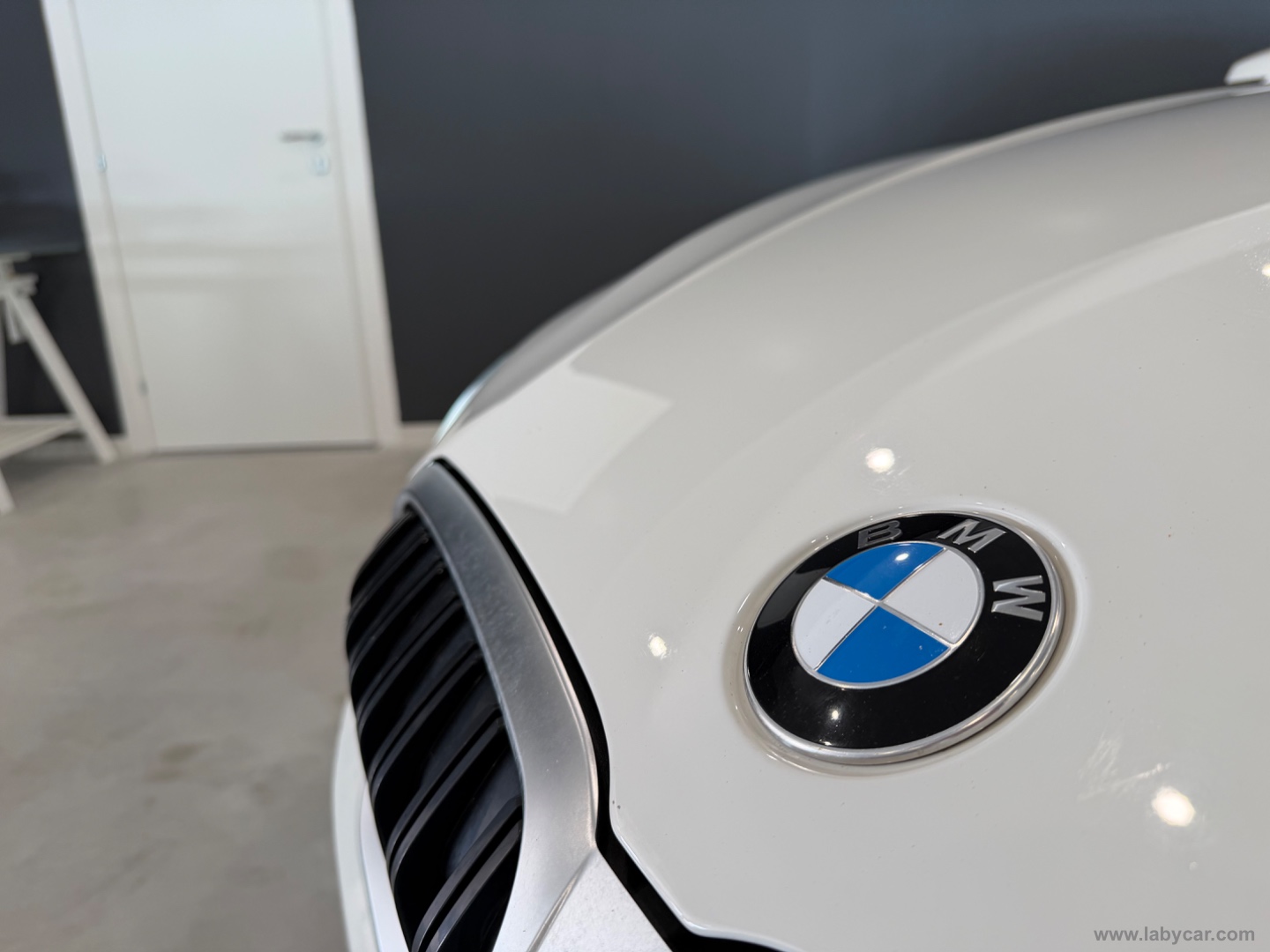 316d 48V Touring Msport - immagine 17