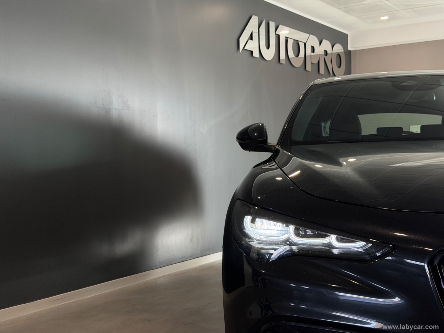 Stelvio 2.2 T.diesel 210CV AT8 Q4 Sprint - immagine 17