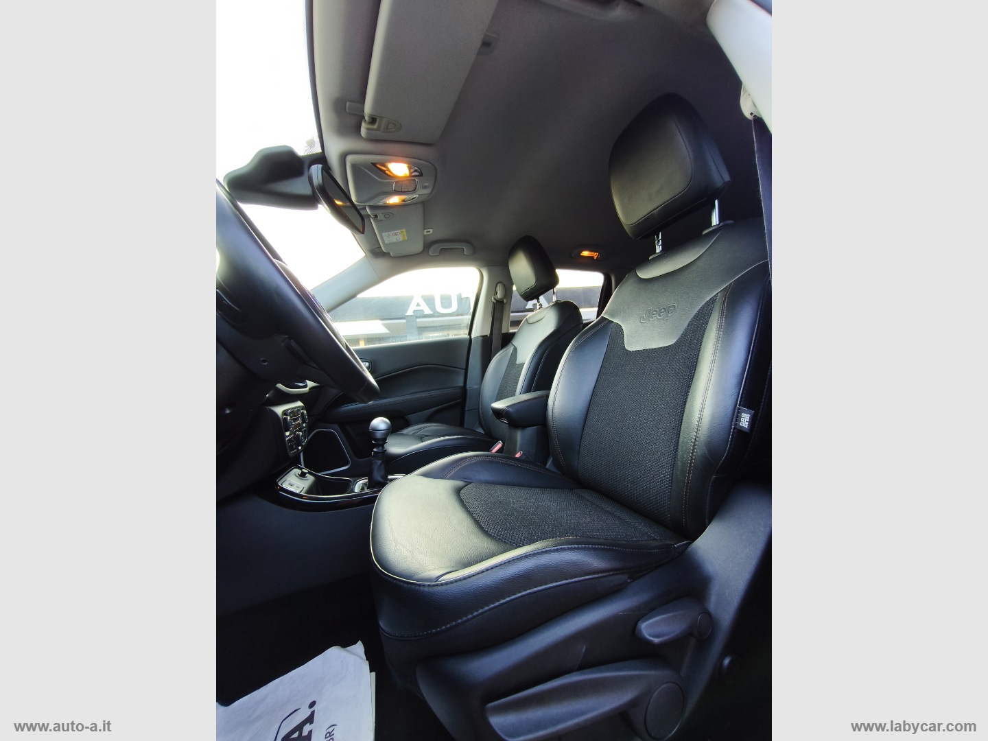 Compass 1.6 Mjt II 2WD Limited - immagine 17
