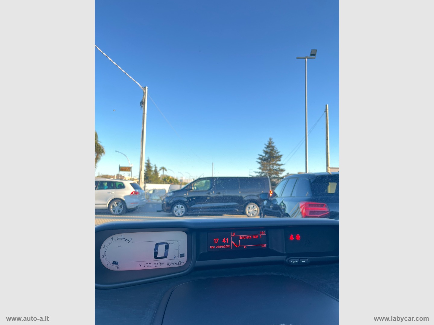 C3 Picasso 1.6 HDi 90 Exclusive - immagine 17