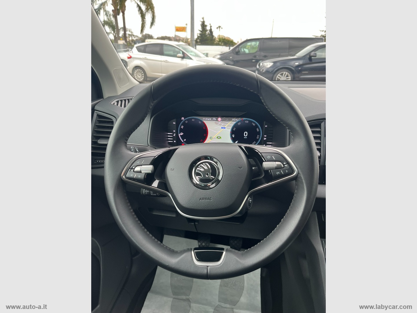 Karoq 2.0 TDI 115 CV Selection - immagine 17