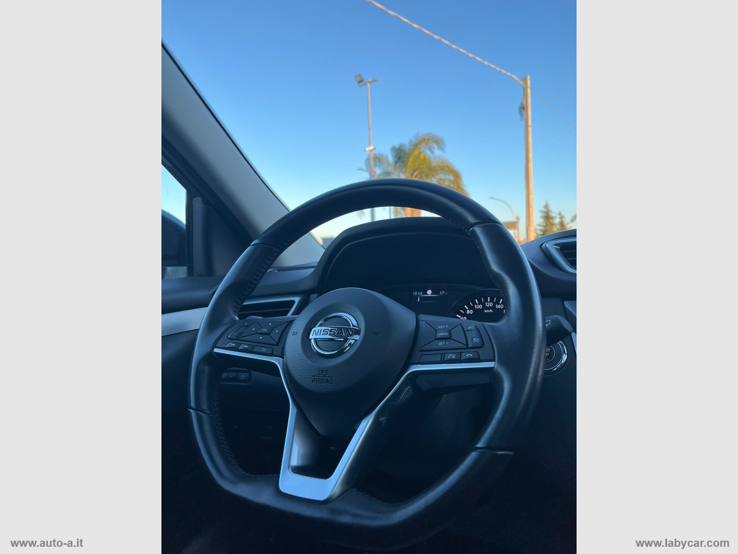 Qashqai 1.6 dCi 2WD Tekna - immagine 17