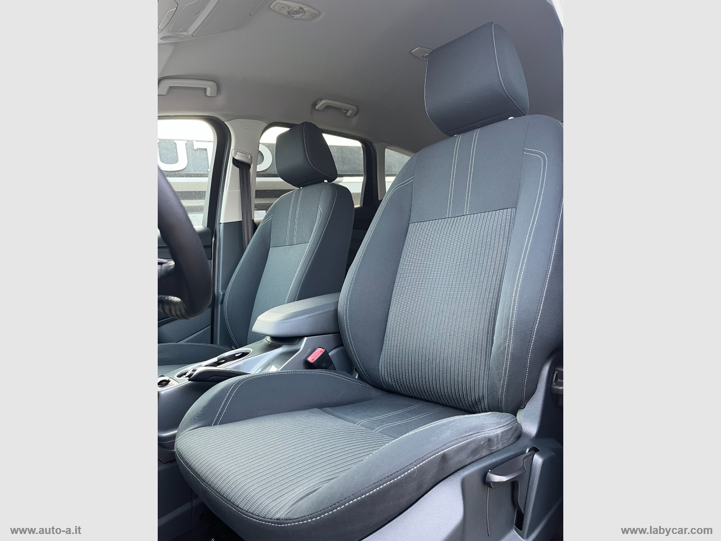 C-Max 1.6 TDCi 115 CV Titanium - immagine 17