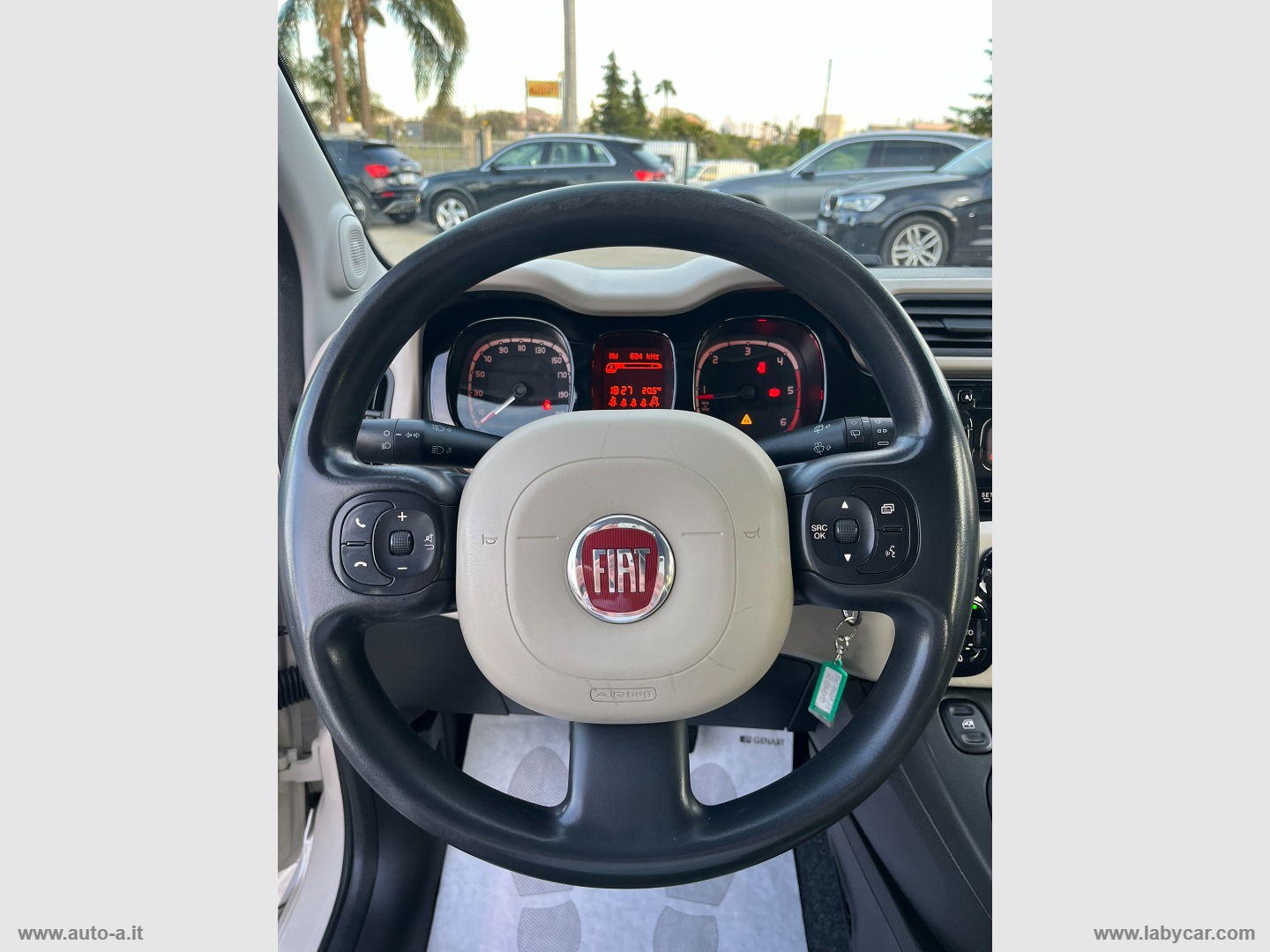 Panda Cross 1.3 MJT 95 CV S&S 4x4 - immagine 17
