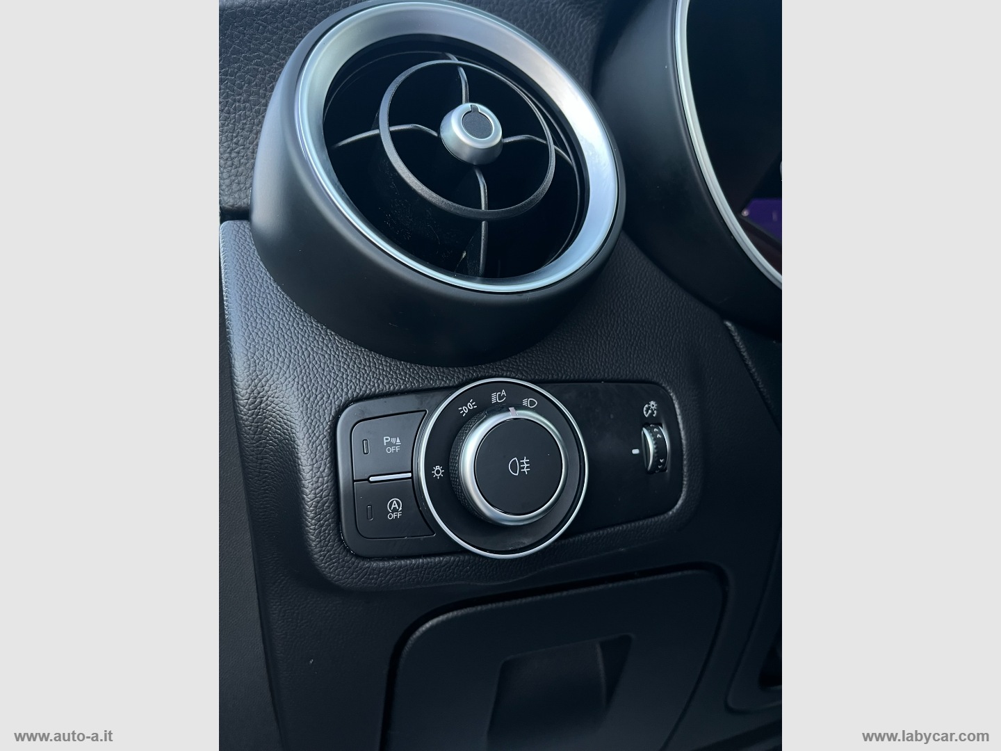 Stelvio 2.2 T.diesel 190 CV AT8 Q4 BUSINESS - immagine 17