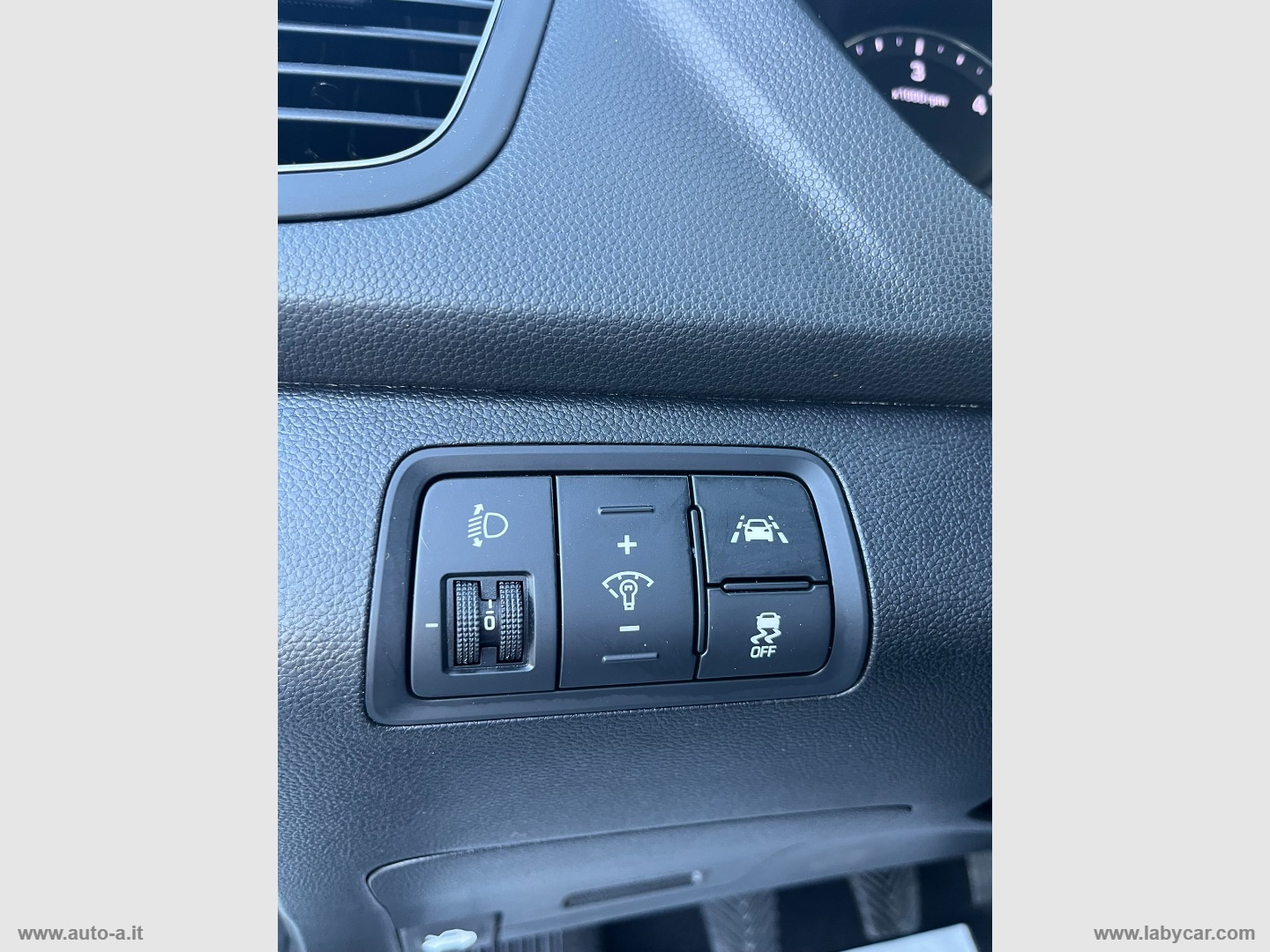 i20 1.1 CRDi 12V 5p. Style - immagine 17