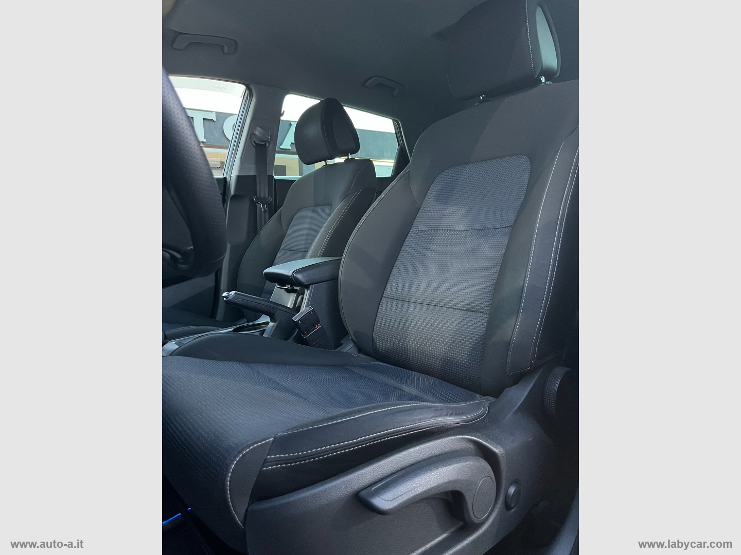 Tucson 1.7 CRDi XPossible - immagine 17