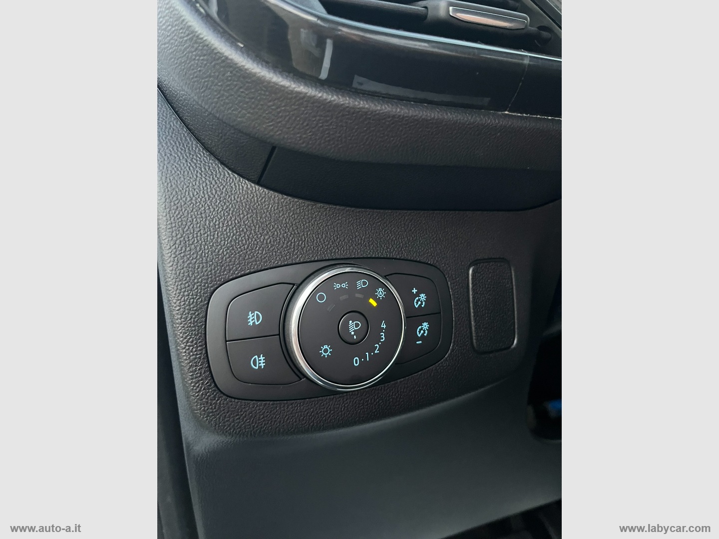 PUMA 1.0 ECOBOOST HYBRID 125 CV TITANUM CAMBIO AUTOMATICO - immagine 17