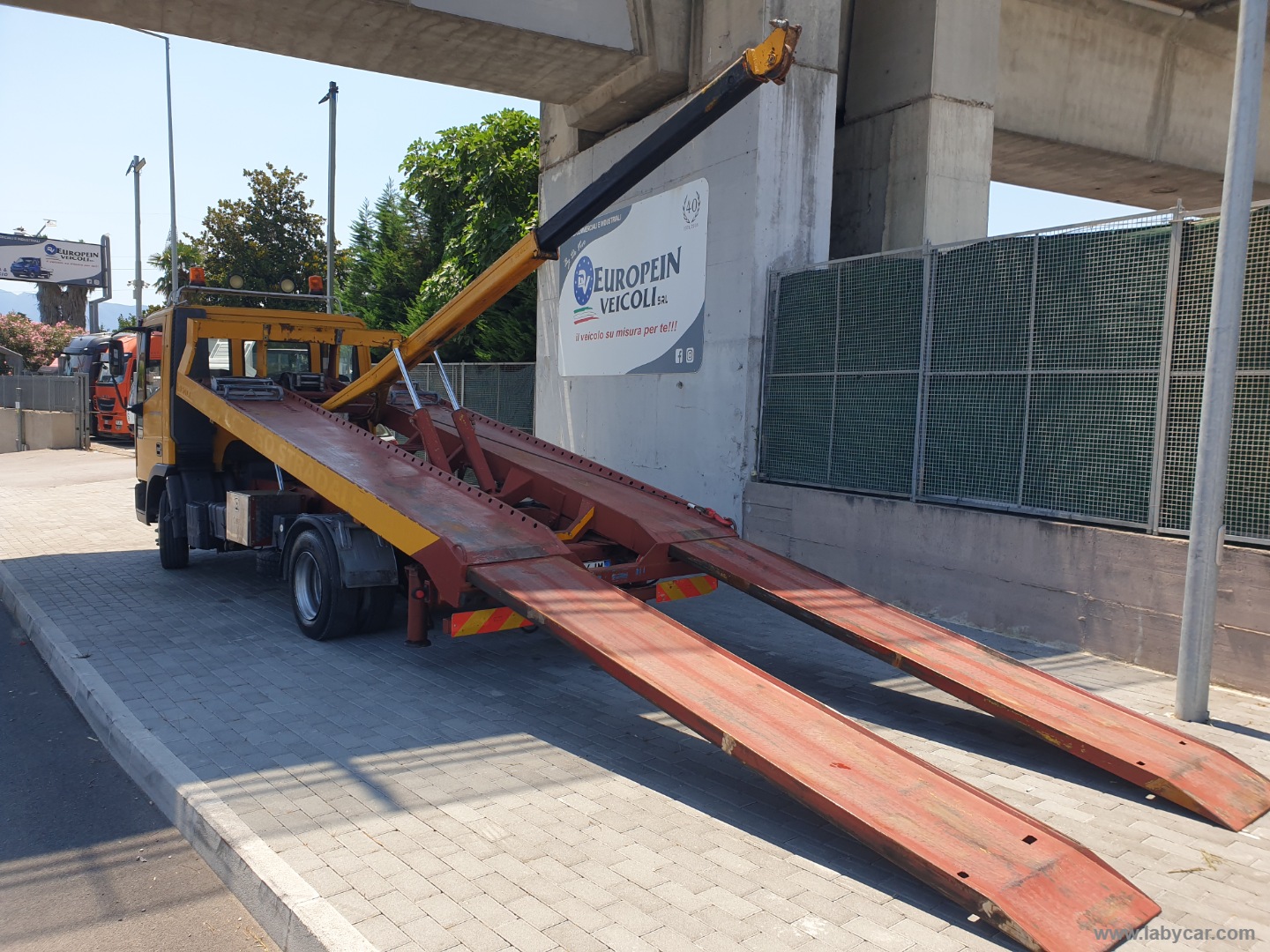 100E18 CARROATTREZZI - immagine 17