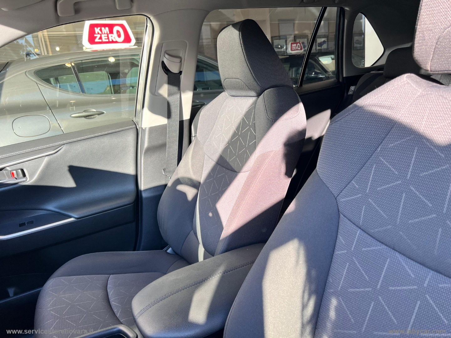 RAV4 2.5 HV - immagine 17