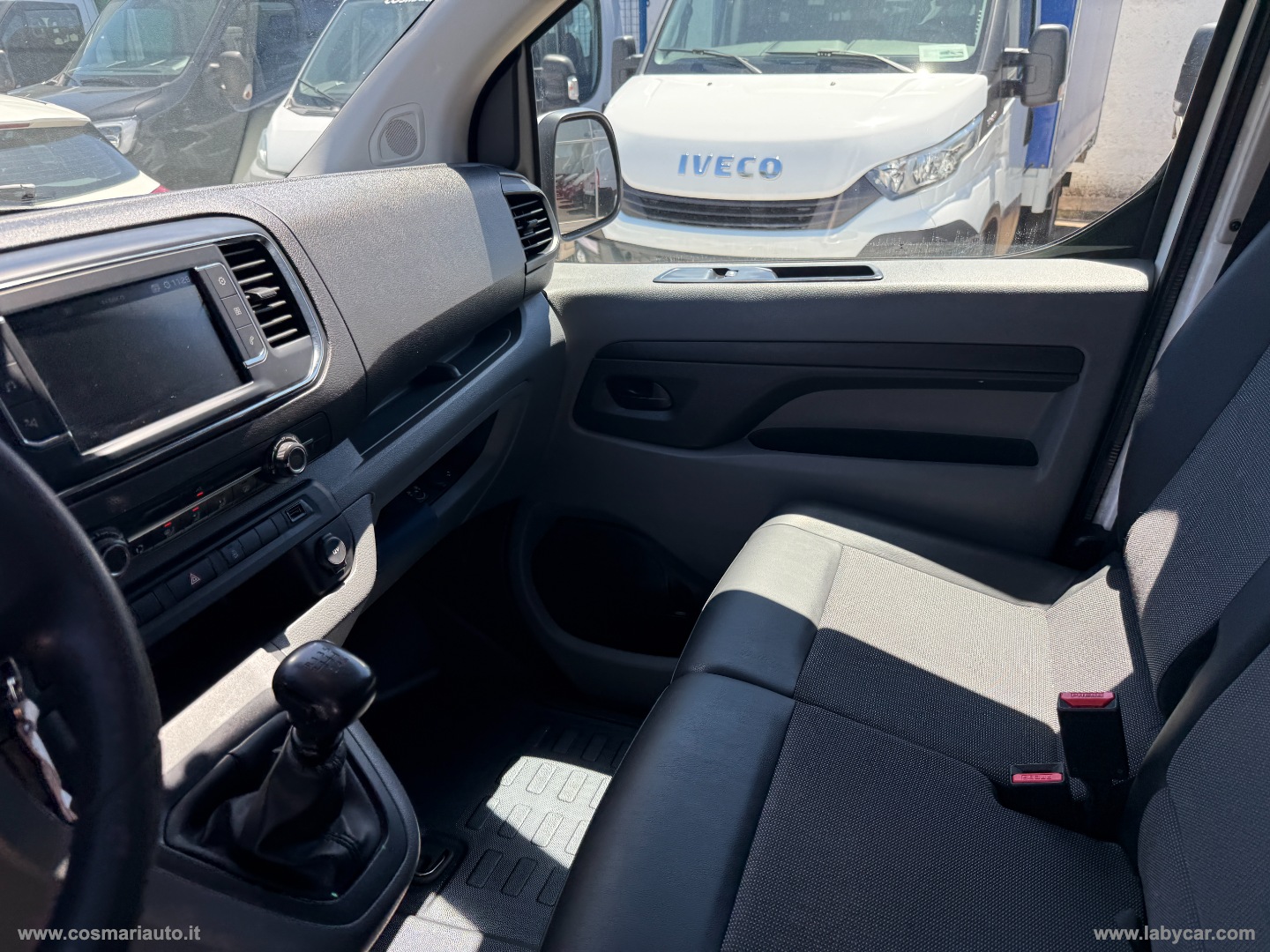 Expert BlueHDi 120 PASSO MEDIO TETTO BASSO - immagine 17