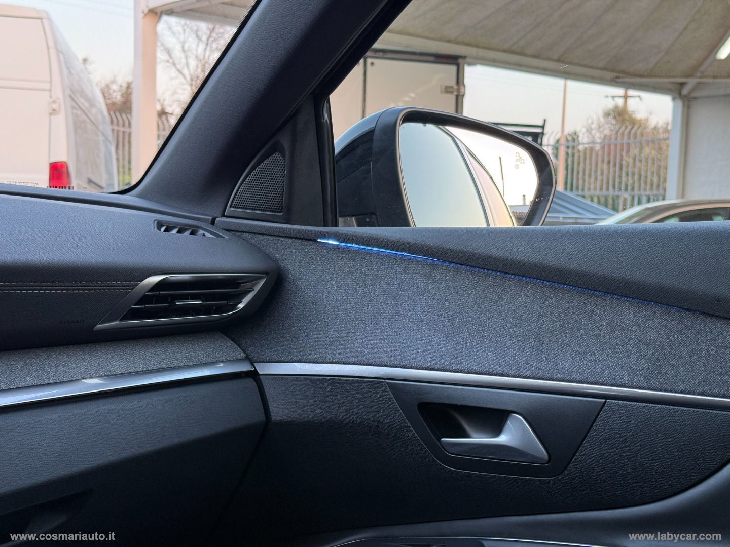 3008 BlueHDi 120 S&S EAT6 GT Line 86.000KM! - immagine 17