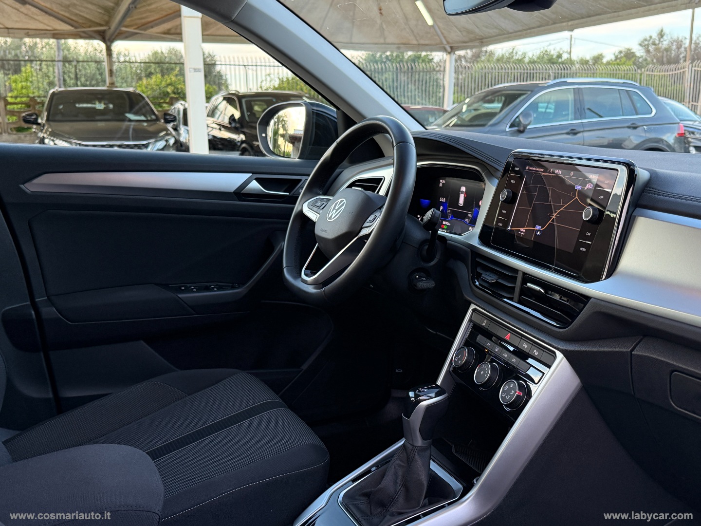 T-Roc 2.0 TDI SCR 150 CV DSG Style - immagine 17