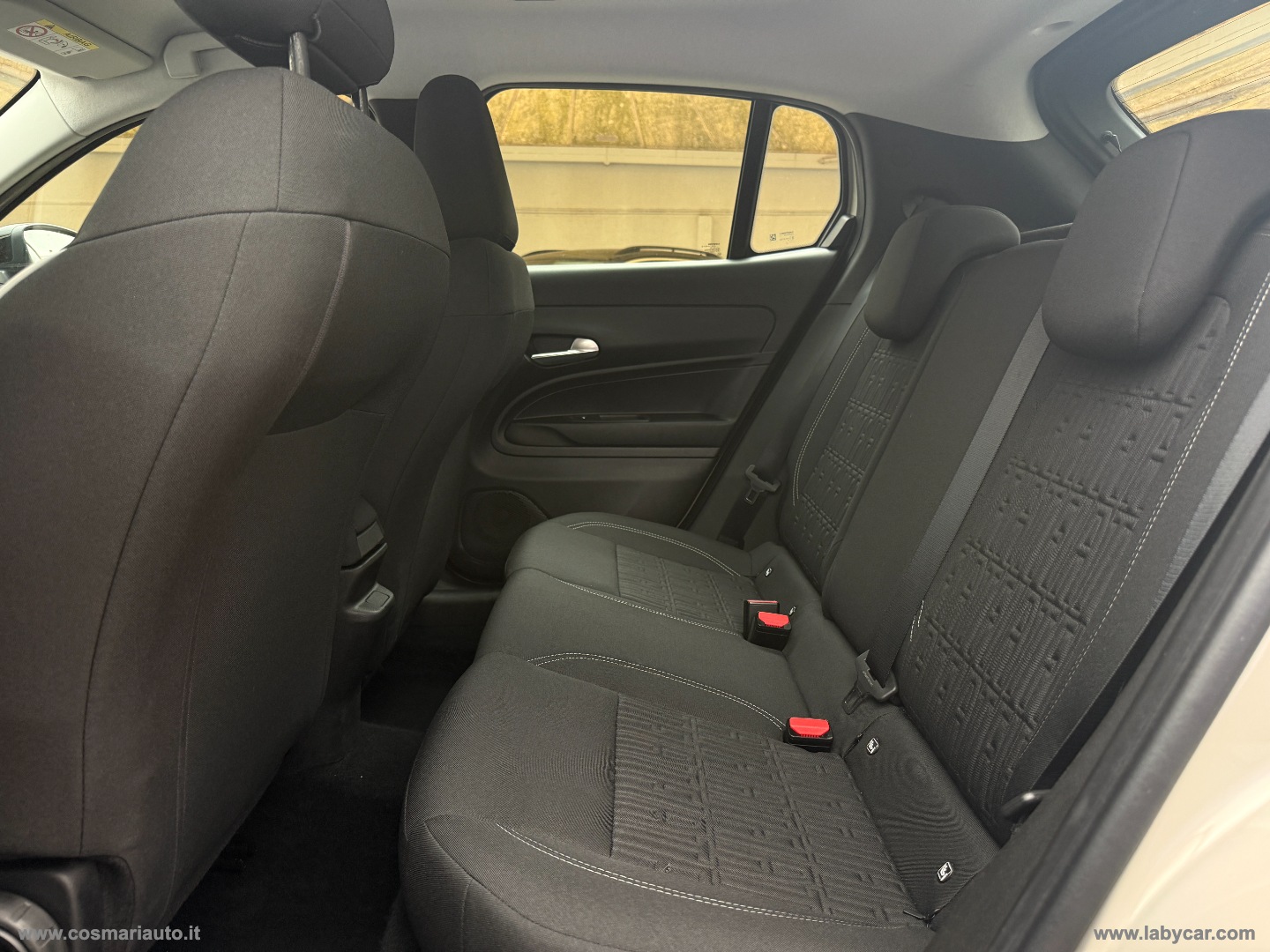600 Hybrid 145 CV DCT MHEV Pop - immagine 17