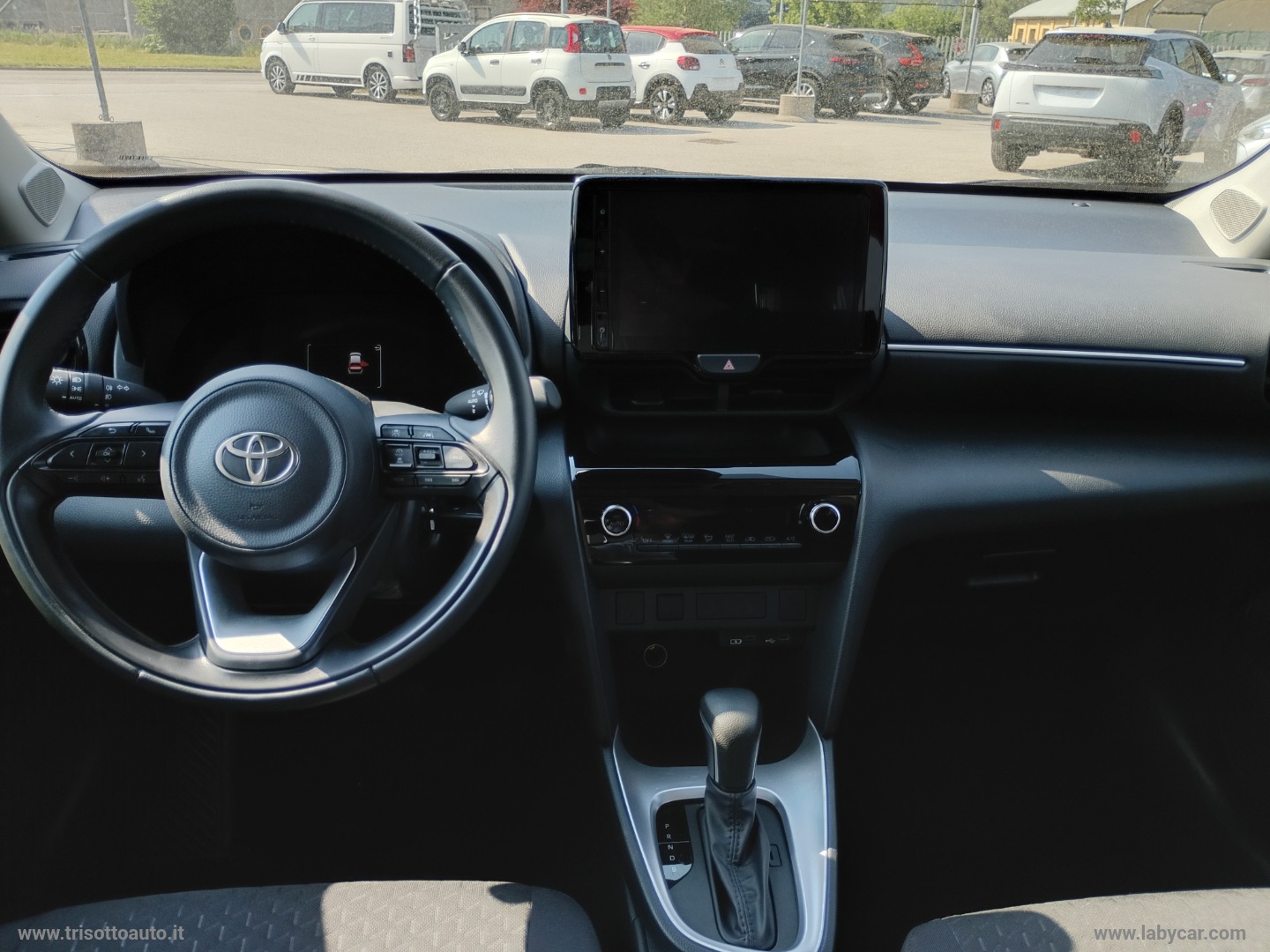 Yaris Cross 1.5 Hybrid 5p. Active AUT - immagine 17