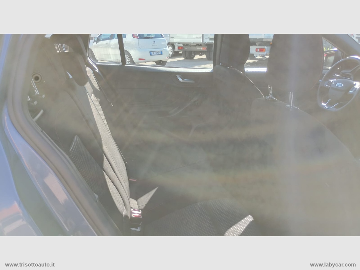 Focus 1.0 EcoBoost Hybrid 125CV Powershift SW ST-Line - immagine 17