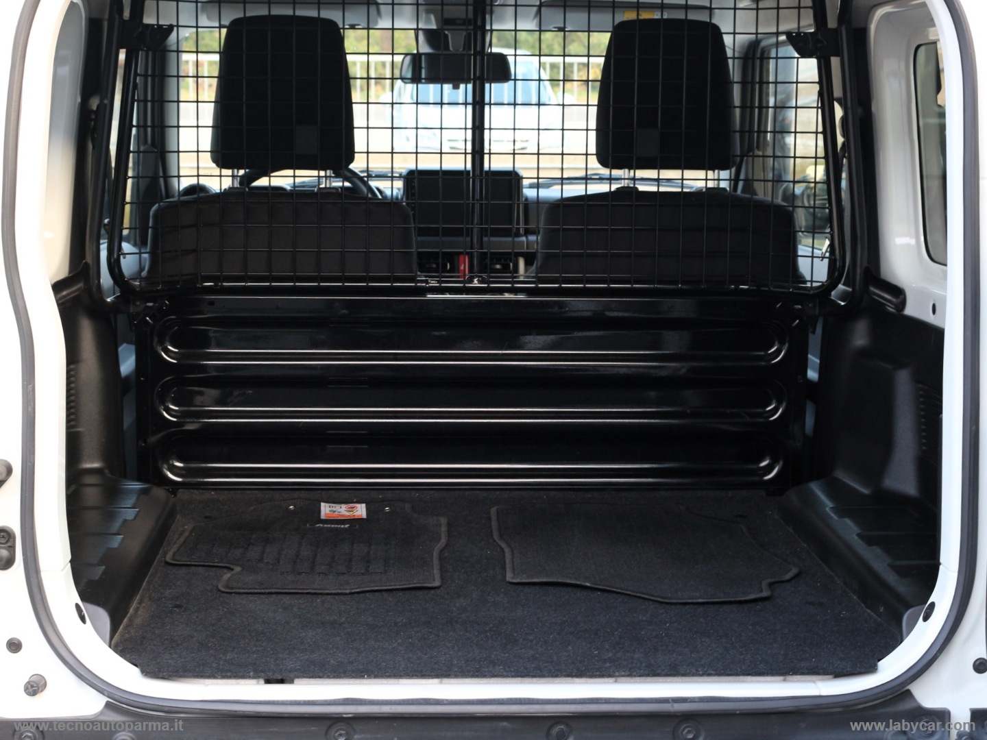 Jimny 1.5 5MT PRO - immagine 17