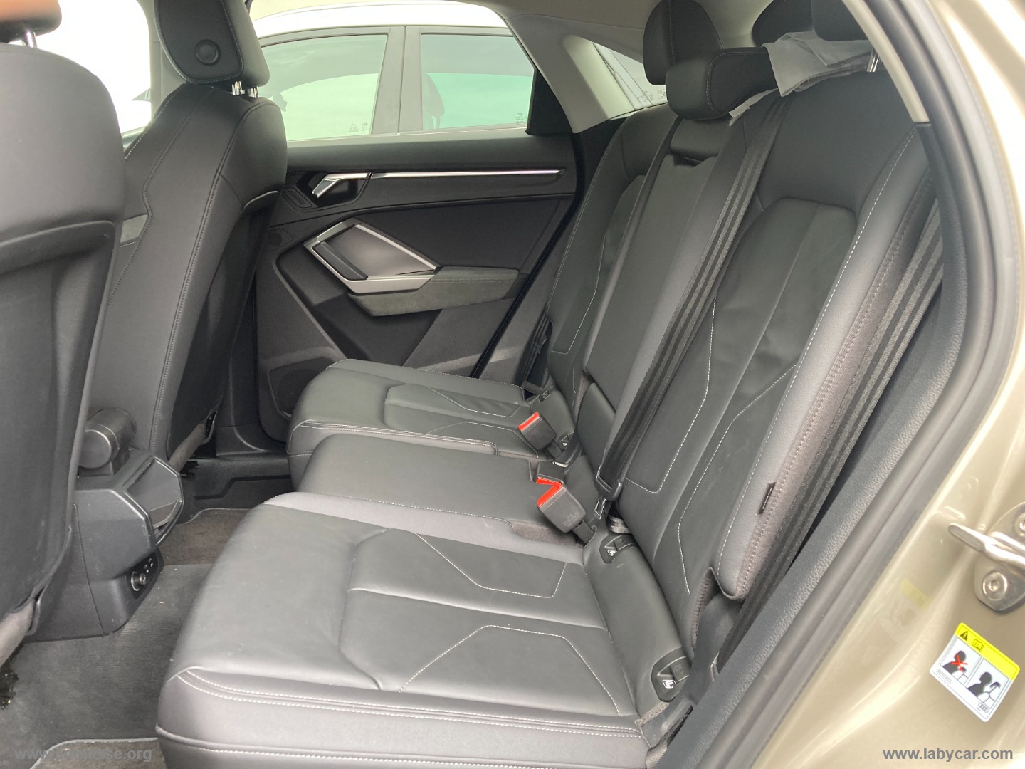 Q3 SPB 35 TDI quattro S tr. S line ed. - immagine 17
