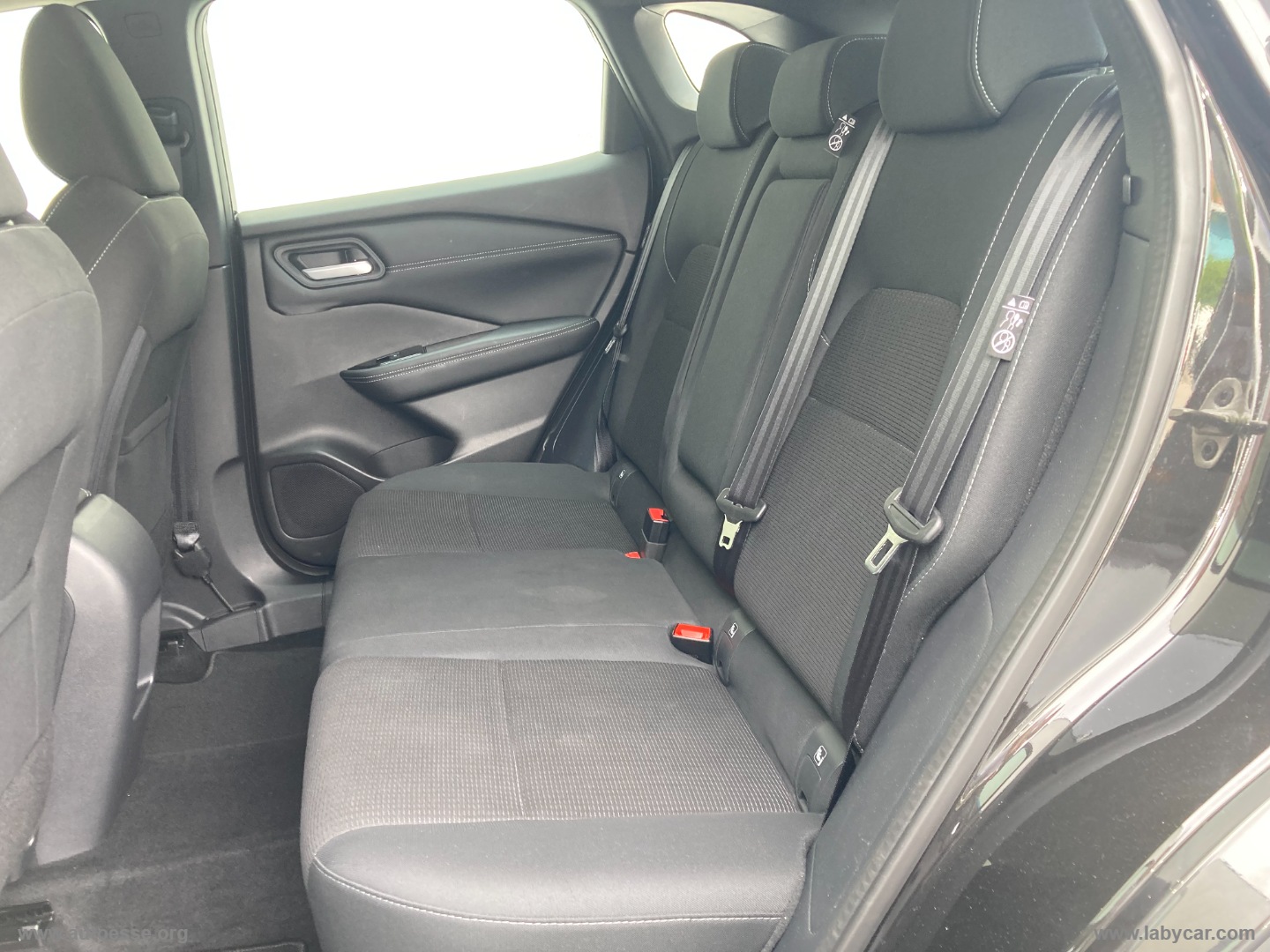 Qashqai MHEV 140 CV Business - immagine 17