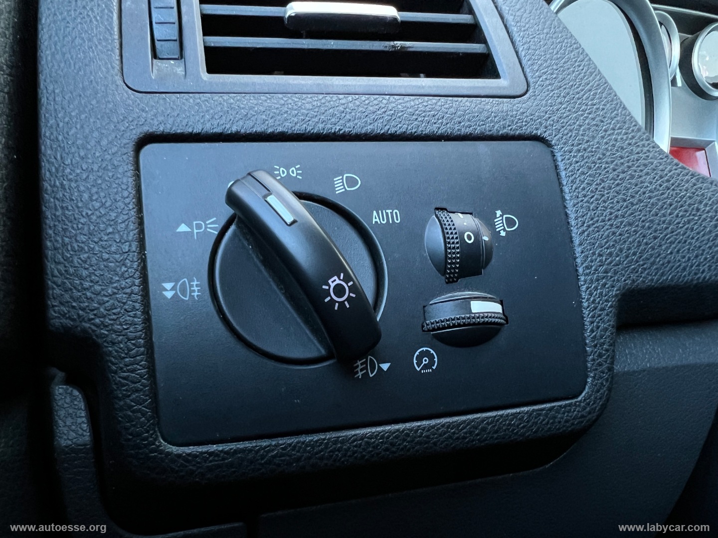 C-Max 1.6 TDCi 90 CV Titanium - immagine 17