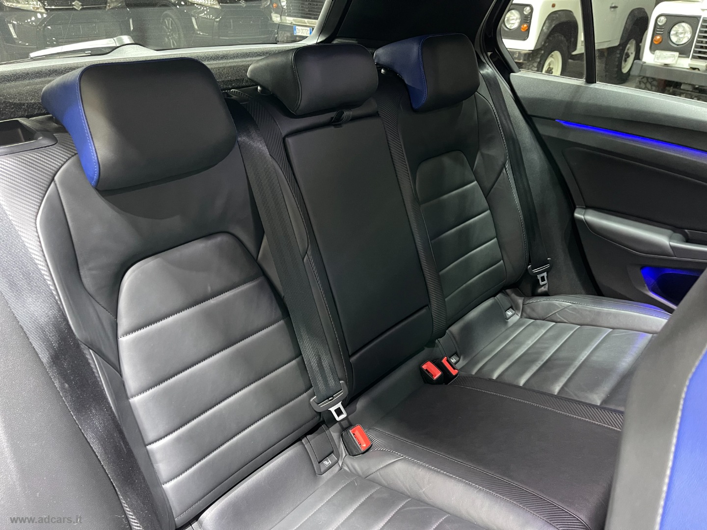 Golf R 2.0 TSI DSG 4Motion *AKRAPOVIC*TETTO*PELLE*ESTORIL*IQ LIGHT - immagine 17