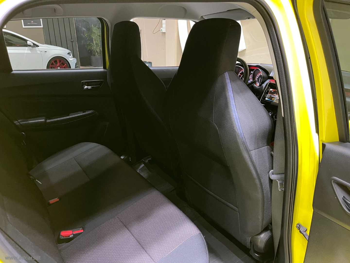 Swift Sport 1.4 Boosterjet *BOOK SERVICE SUZUKI* - immagine 17