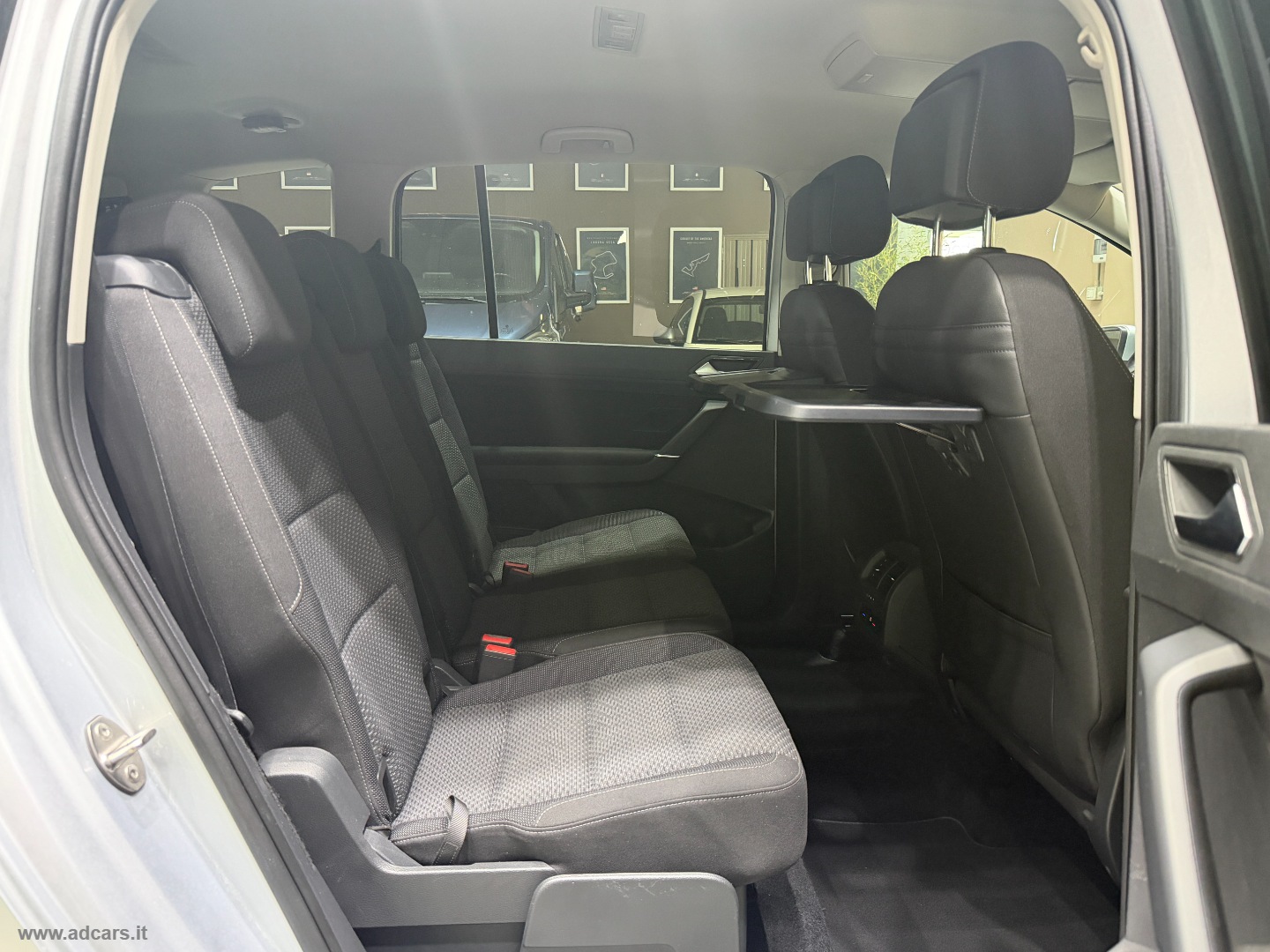 Touran 1.6 TDI Comfortline BMT *7 POSTI*SENSORI*NAVI* - immagine 17