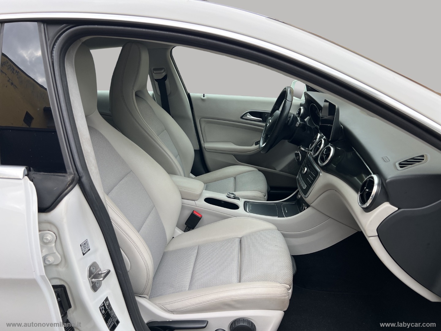 CLA 180 d Automatic Executive WWW.AUTONOVEMILANO.IT - immagine 17