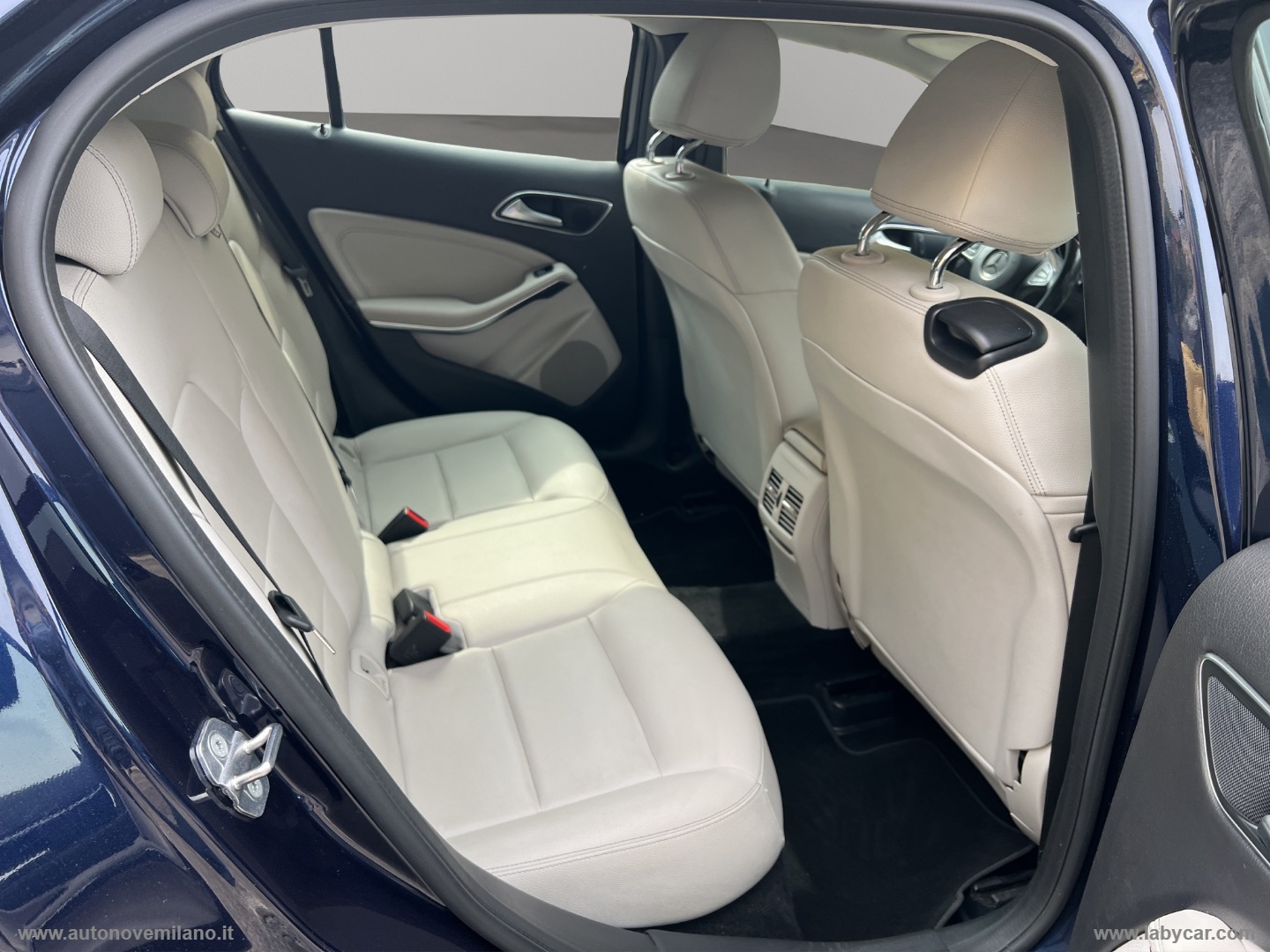 GLA 200 d Automatic Premium PREZZO NON VINCOLATO AL FINANZIAMENTO - immagine 17