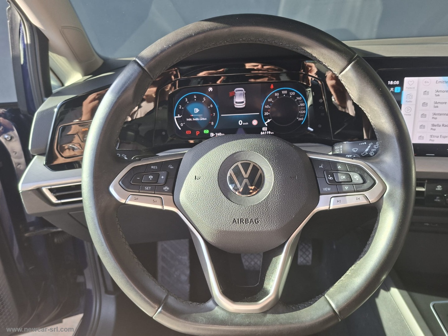 Golf 1.0 eTSI EVO DSG Life - immagine 17