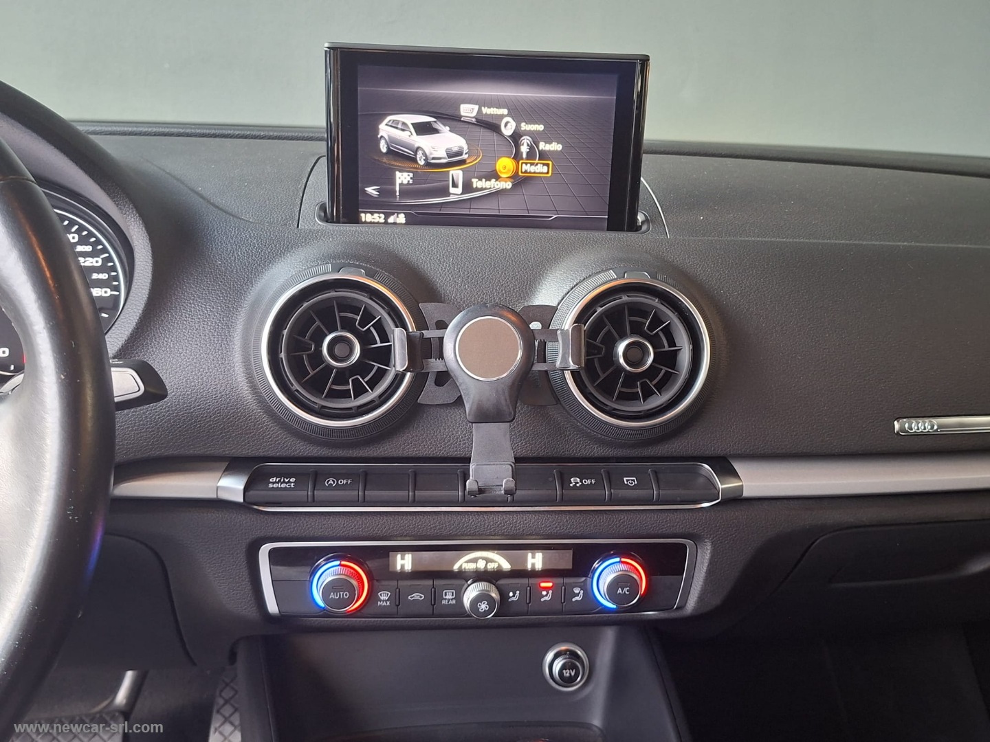 A3 SPB 35 TDI S tronic Business - immagine 17