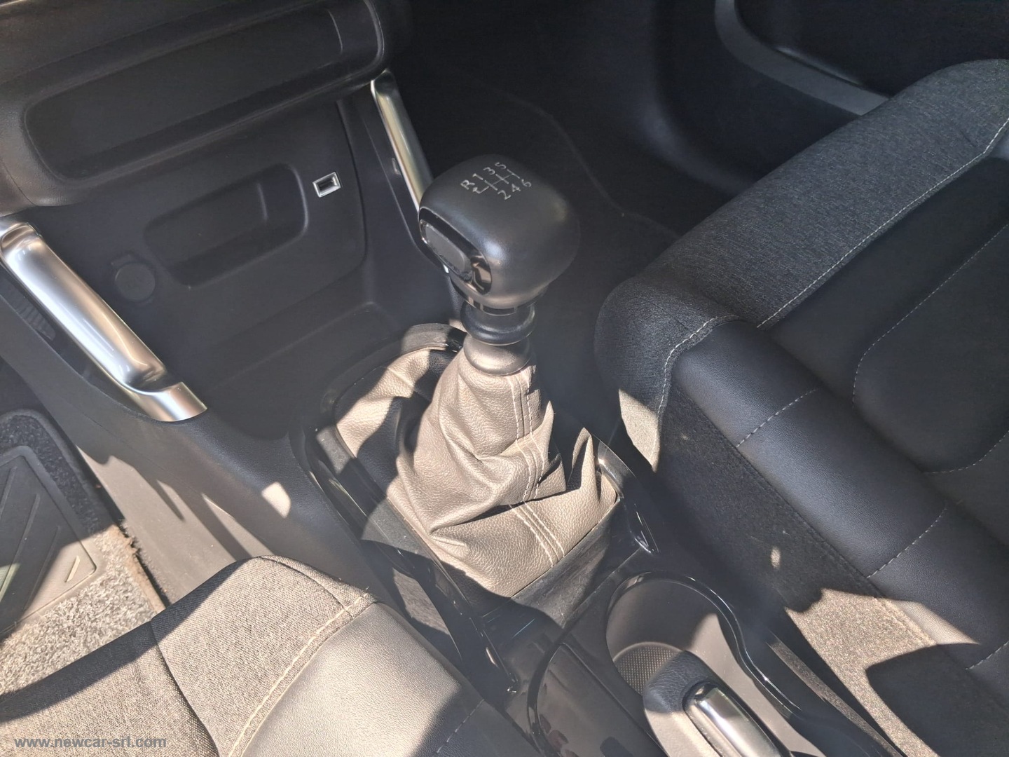 C3 PureTech 110 S&S Feel - immagine 17