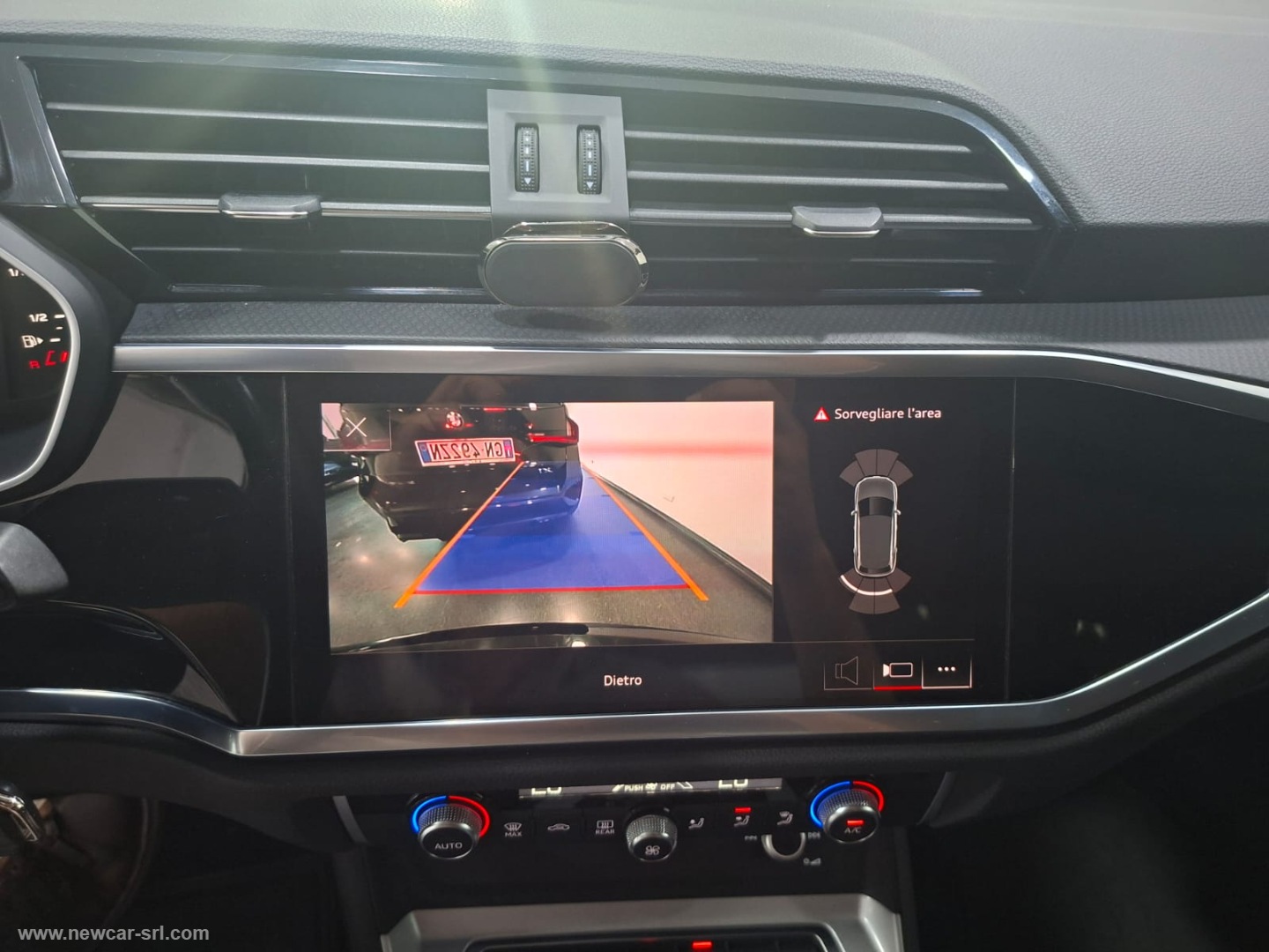 Q3 2.0 TDI 150CV S tronic S line Edition - immagine 17