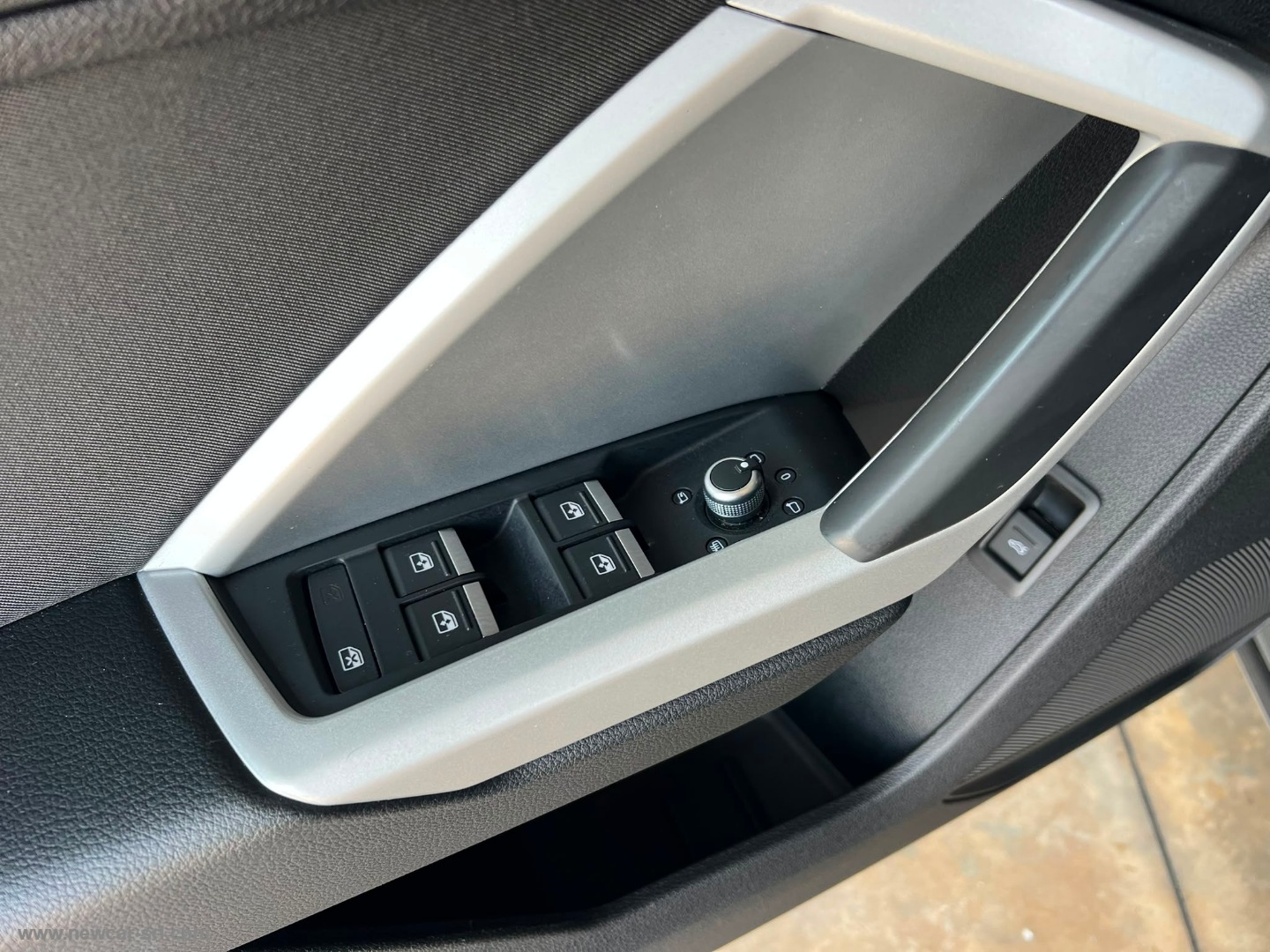 Q3 SPB 35 TDI S tronic Identity Black - immagine 17