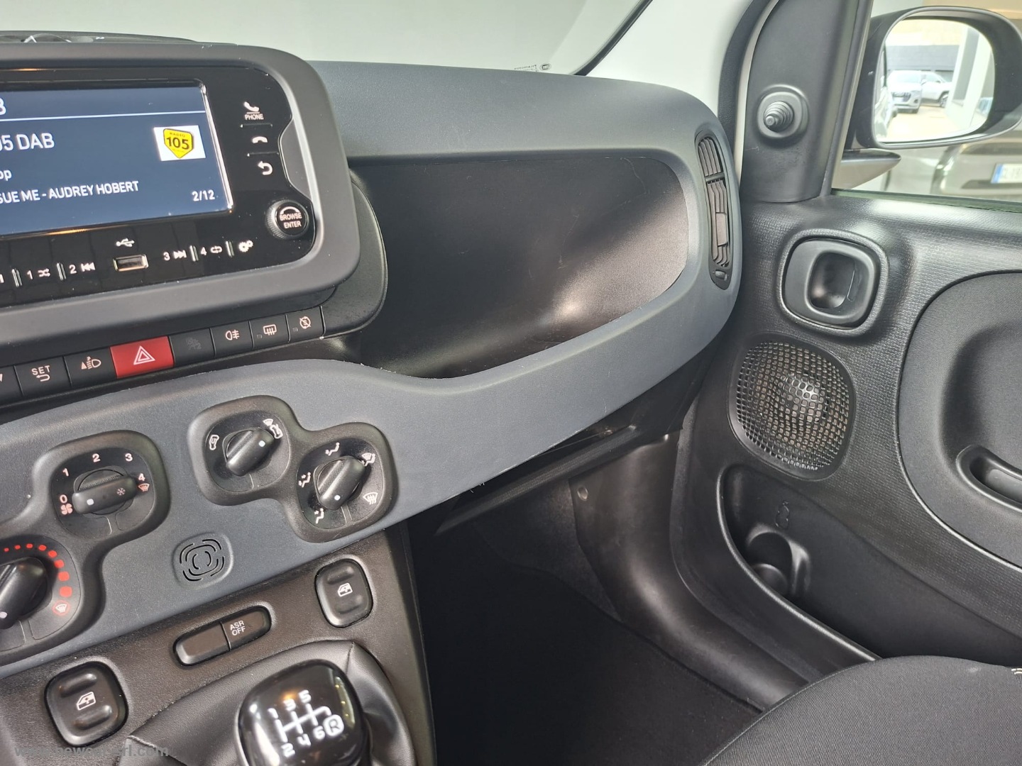 Panda 1.0 S&S Hybrid Van 2 posti - immagine 17