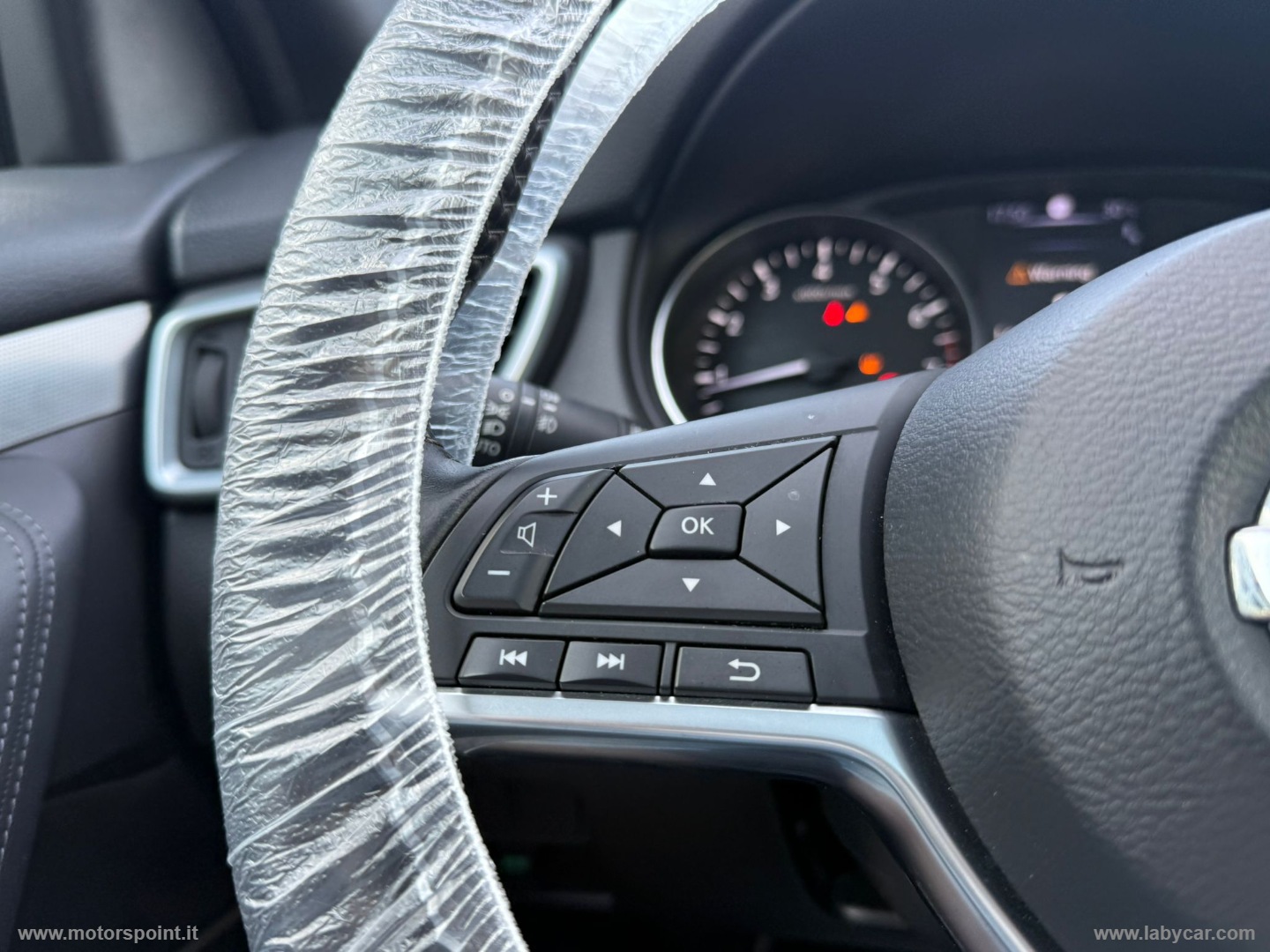 Qashqai 1.2 DIG-T Tekna+ SOLO 32.000 KM - immagine 17