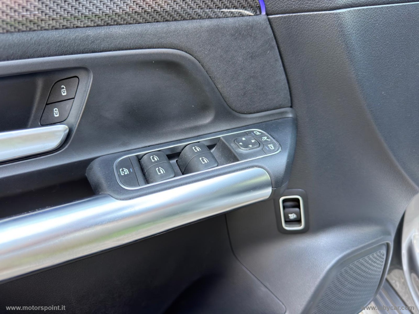 B 180 d Automatic Premium LUCI INTERNE - immagine 17