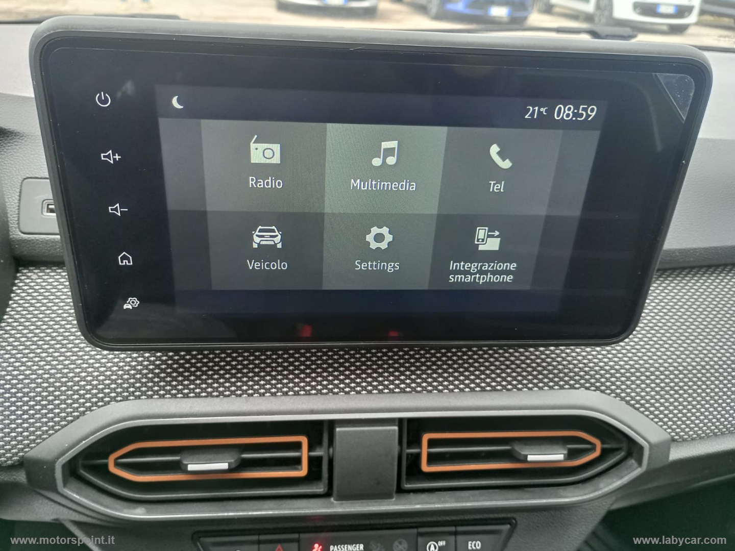 Sandero Stepway 1.0 TCe 110CV Expres. UP KM 27.000!!! - immagine 17
